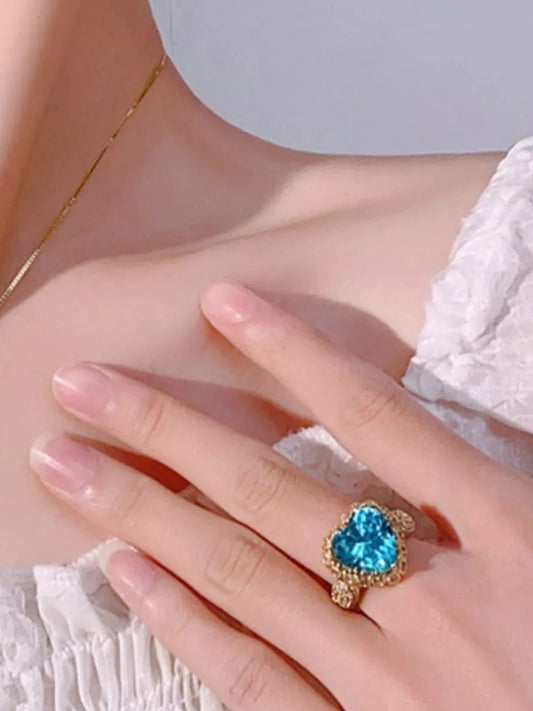 Women 18K Gold-Plated Heart-Shaped Ring nicholesgifts