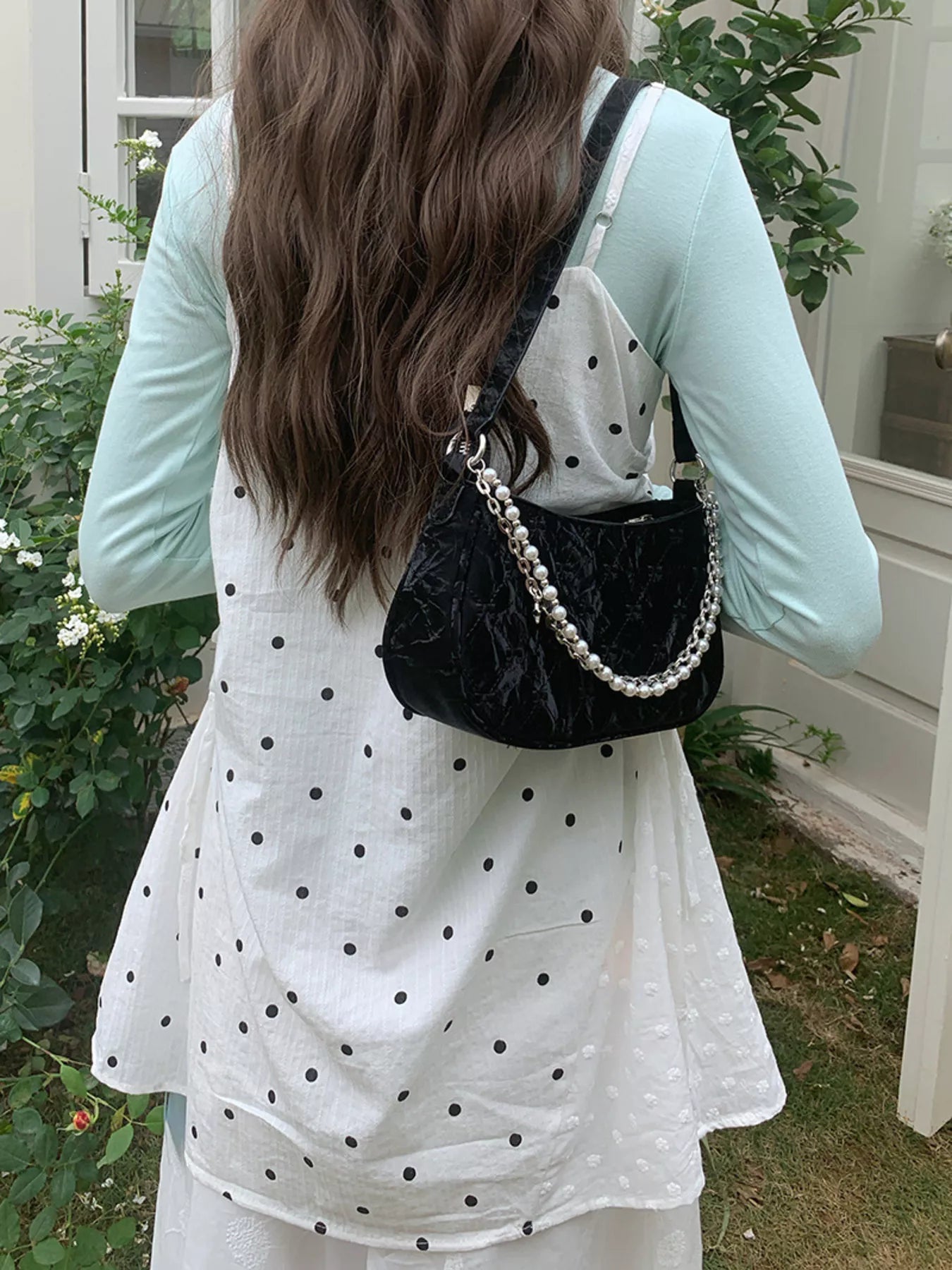 Pearl Chain Shoulder Bag nicholesgifts