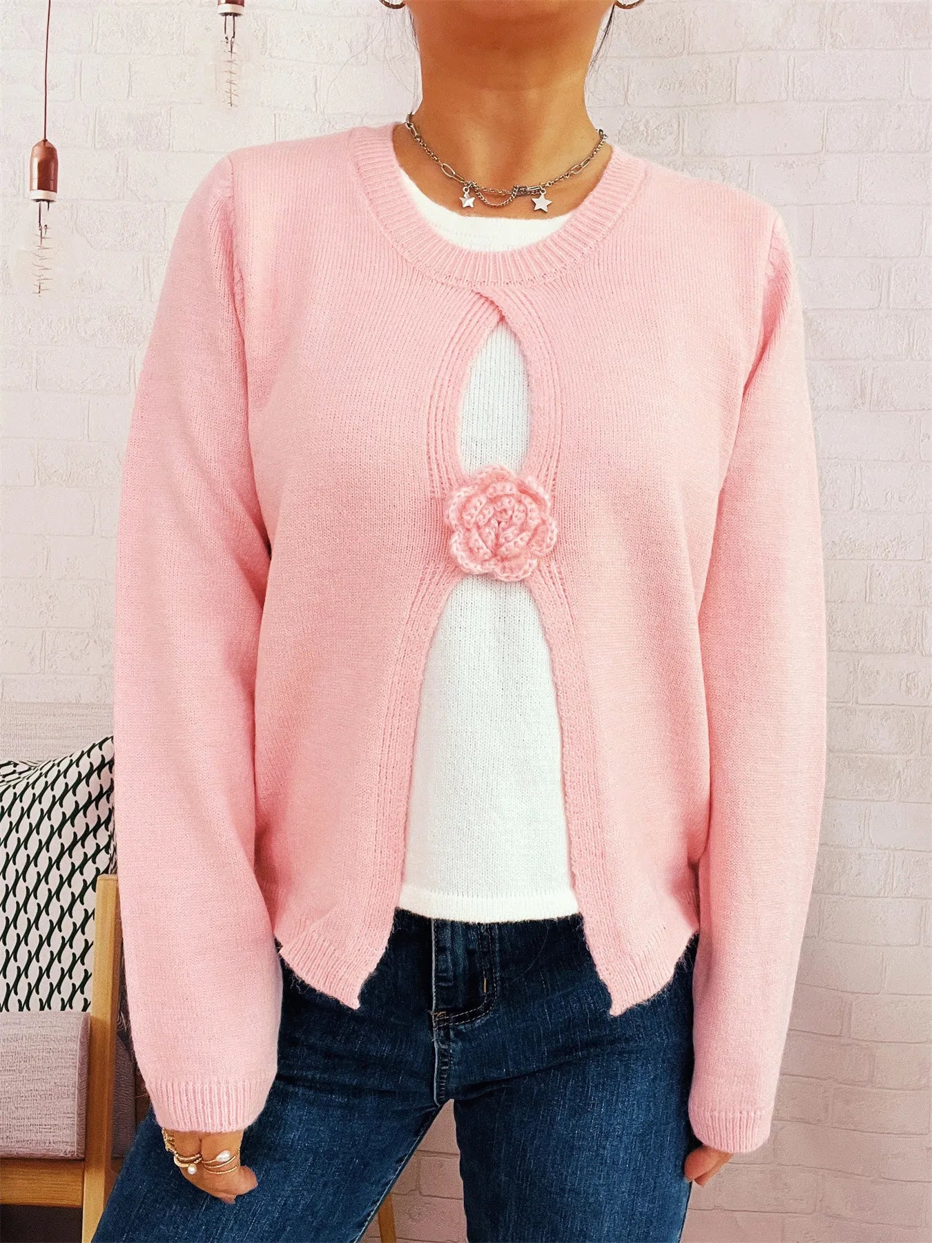 Flower Contrast Round Neck Sweater