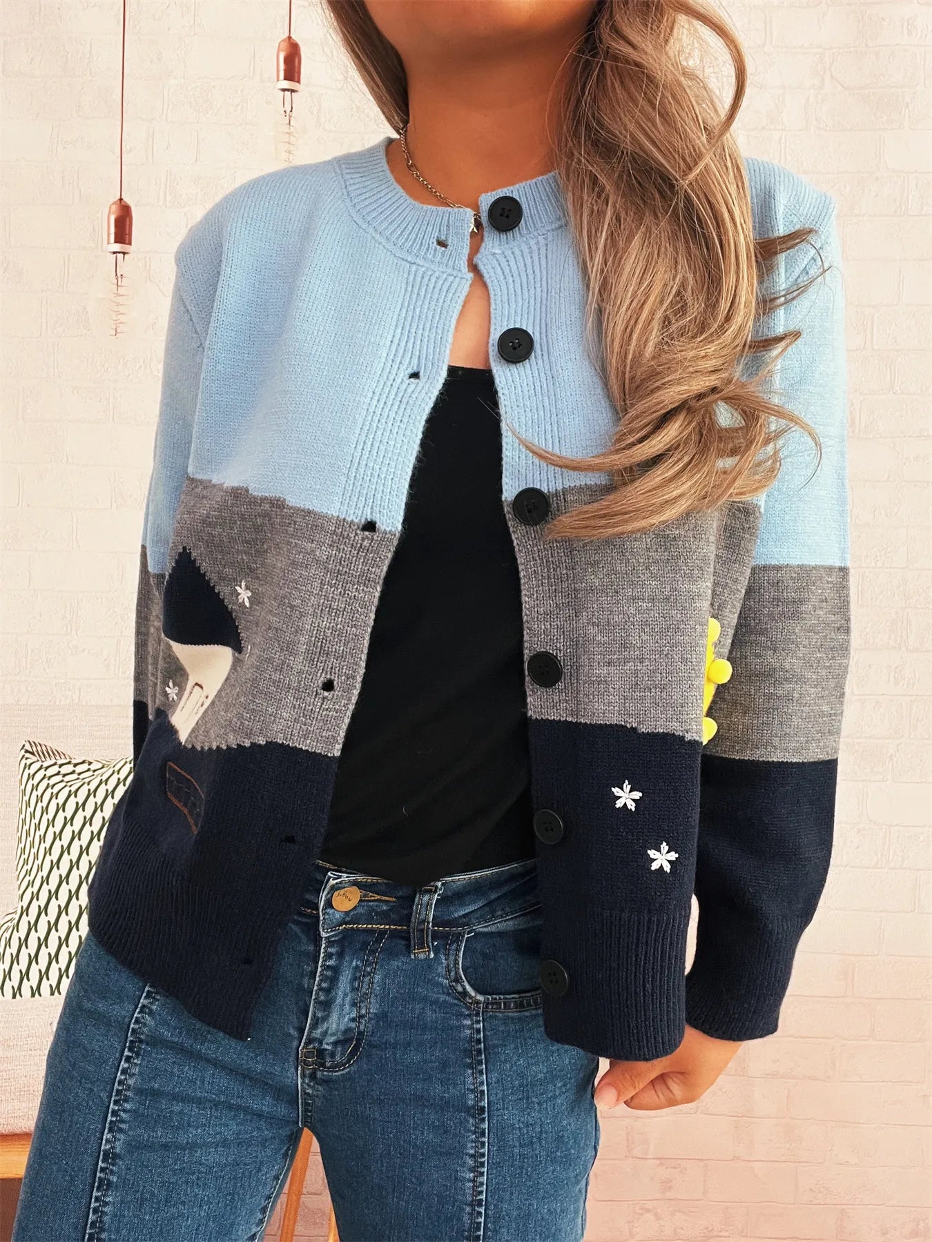 Women Color Block Button-Up Cardigan