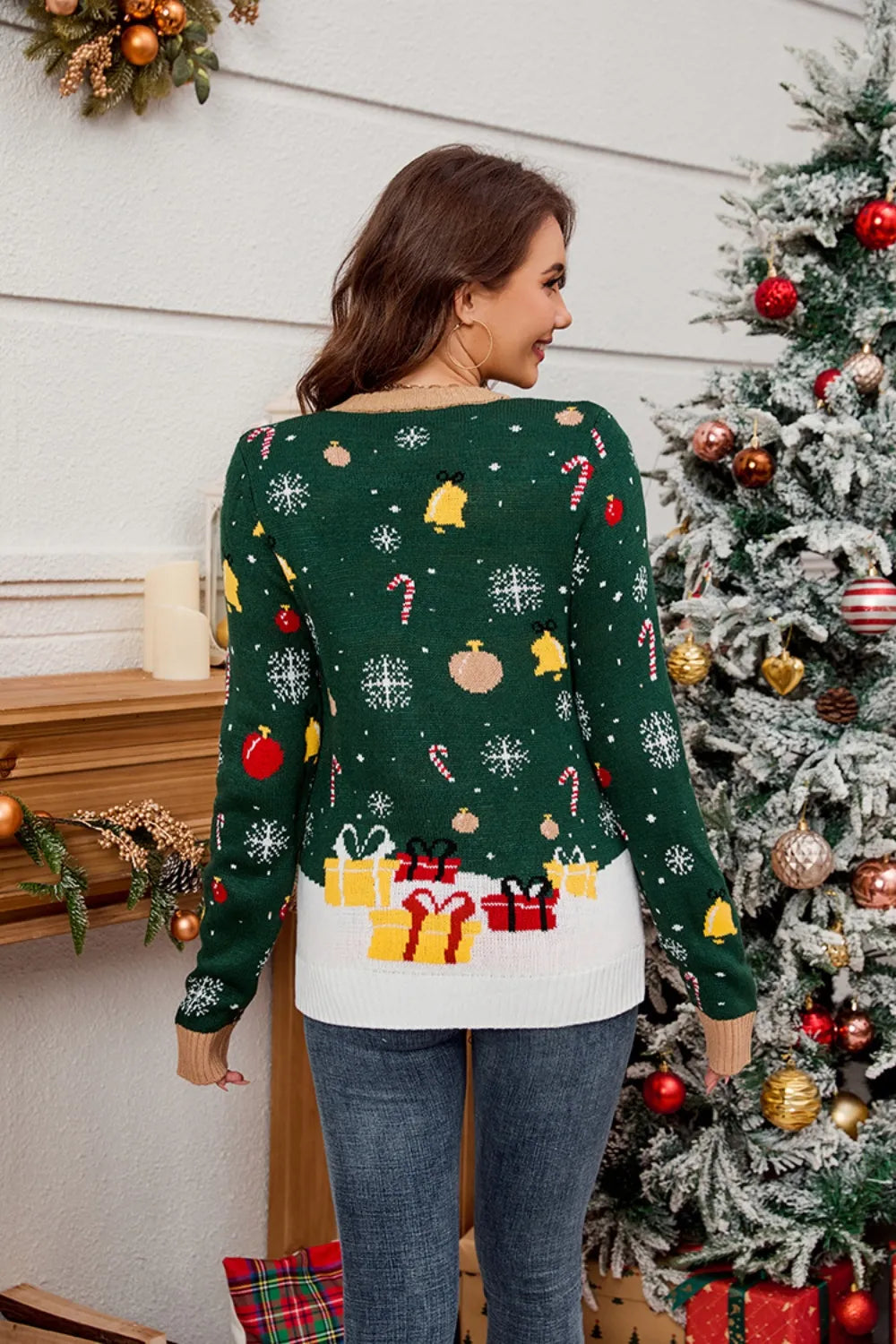 Santa Round Neck Long Sleeve Sweater Trendsi