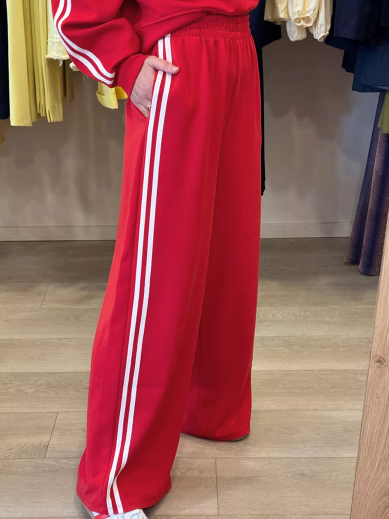 Striped Detail Crewneck Top and Elastic Sweatpants 2pcs Set Trendsi