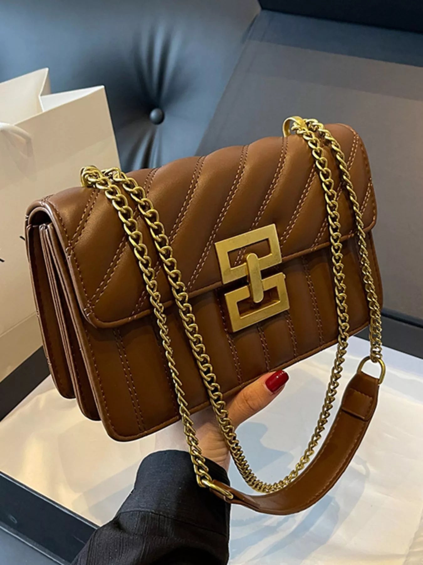 Quilted Flap Chain Shoulder Bag nicholesgifts
