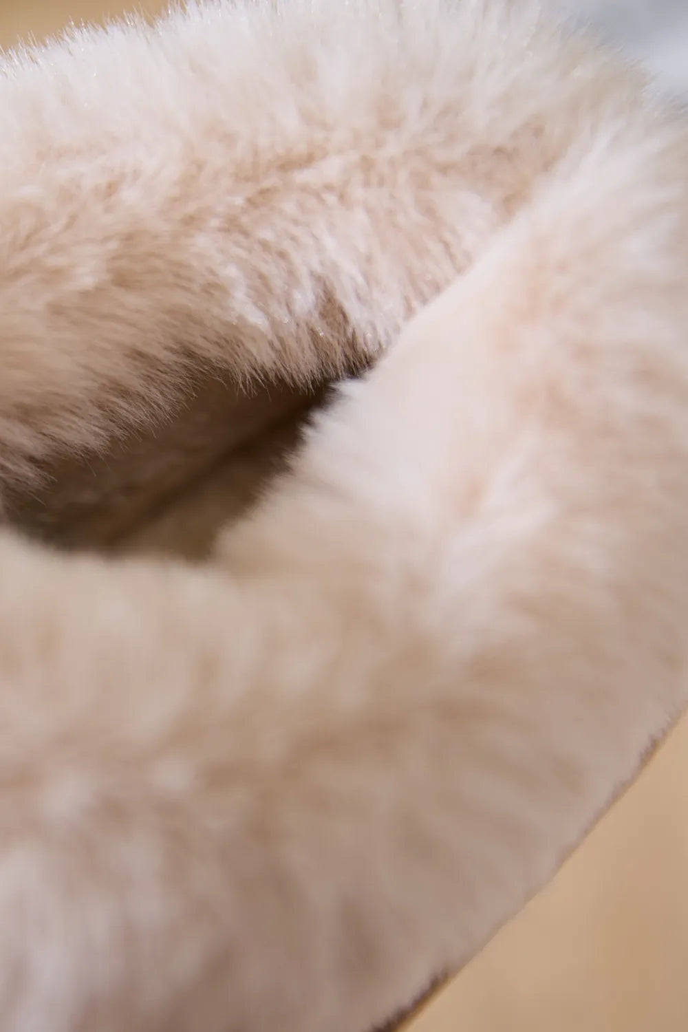 Women Faux Fur Round Toe Platform Slippers nicholesgifts