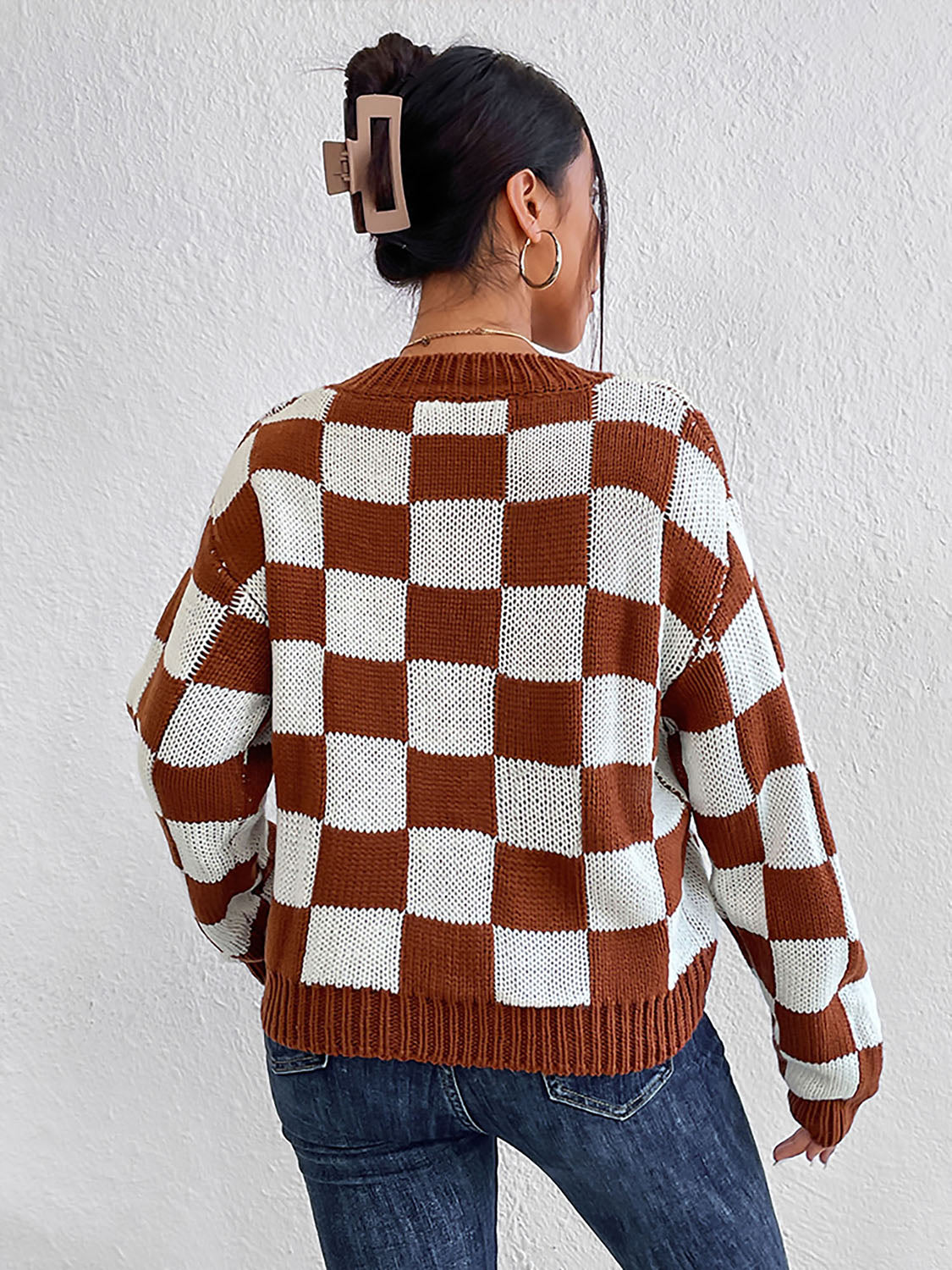 Checkered Round Neck Sweater Trendsi
