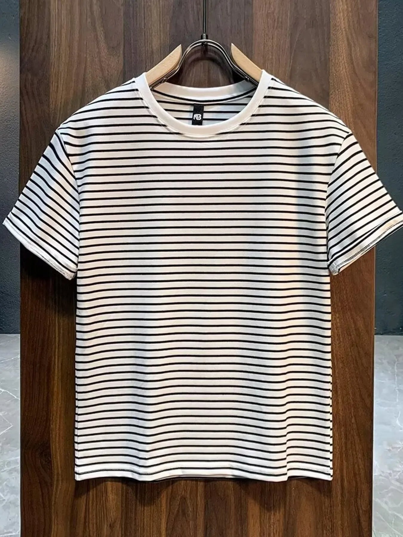 Men's Full Size Round Neck Contrast Striped T-Shirt Plus Size NicholesGifts