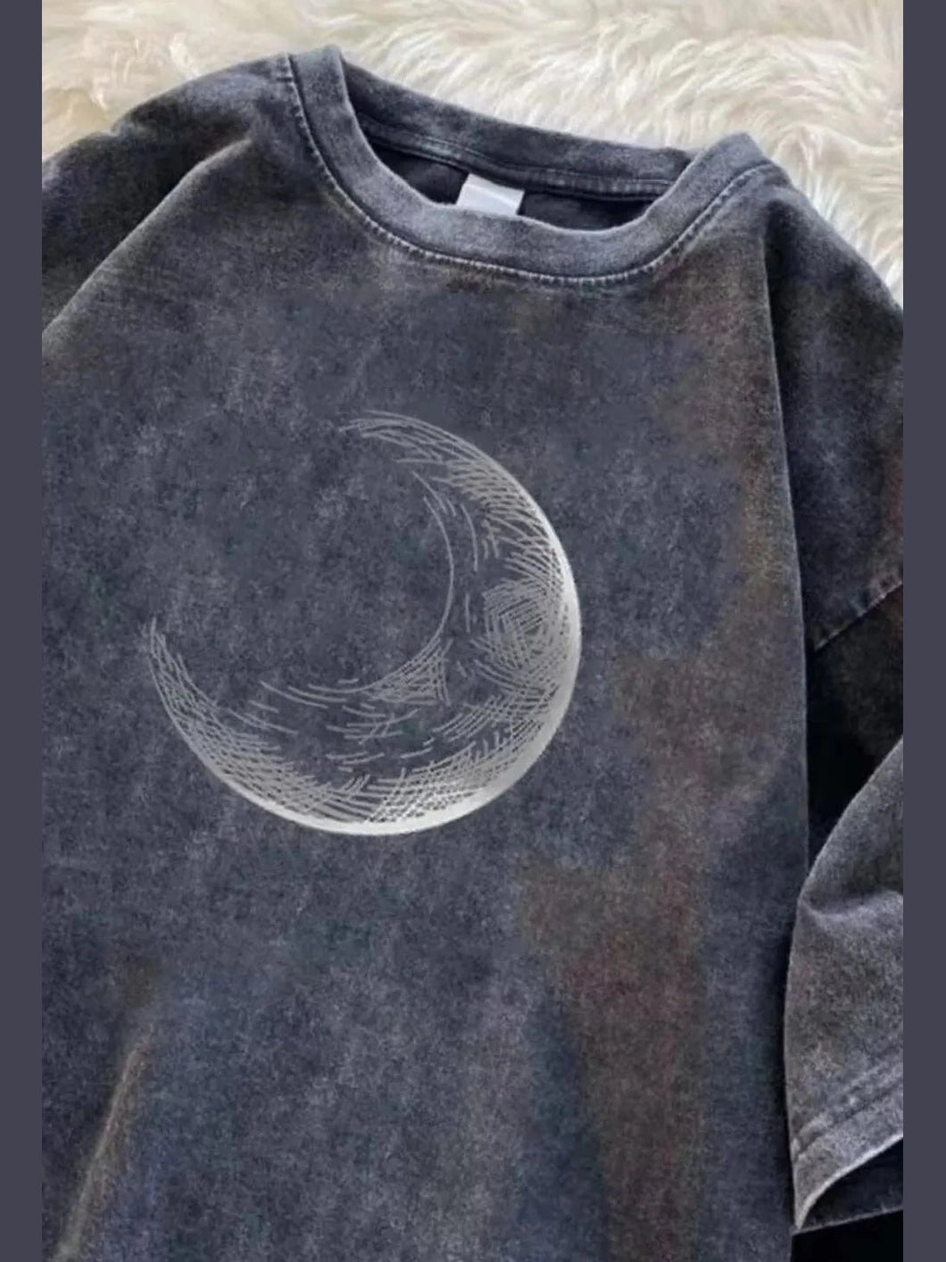 Men's Full Size Vintage Washed Moon Graphic T-Shirt Plus Size Trendsi