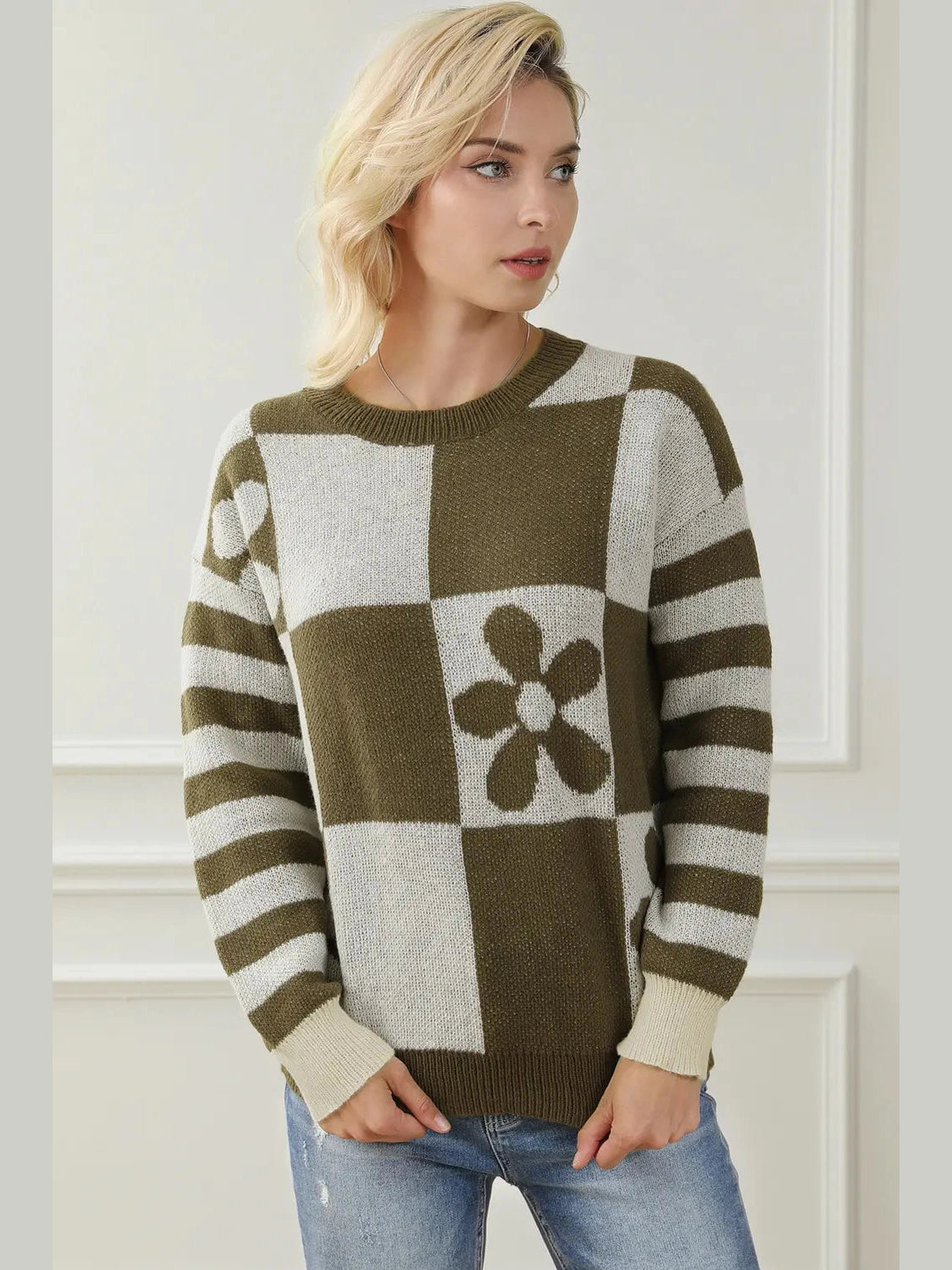 Contrast Round Neck Long Sleeve Sweater Trendsi