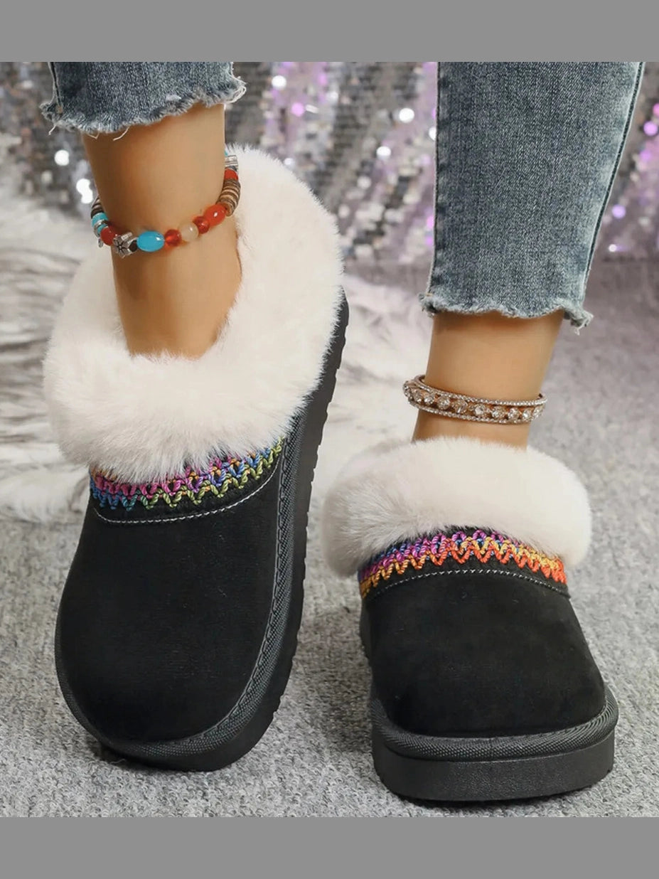 Fur-Lined Platform Boots with Decorative Woven Strap Trendsi