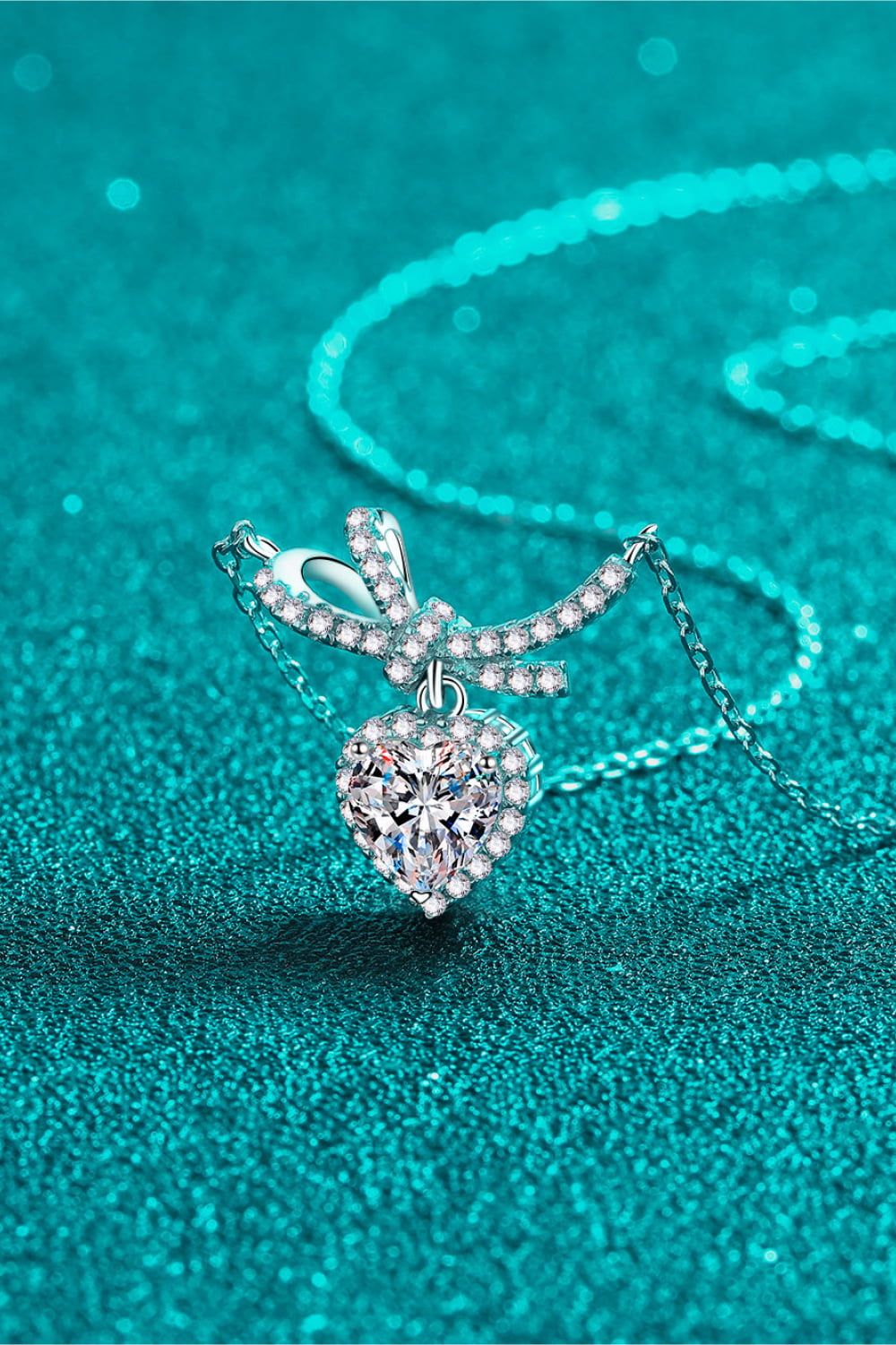1 Carat Moissanite Heart Pendant Necklace Trendsi