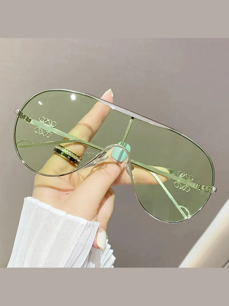 Gradient Aviator Sunglasses