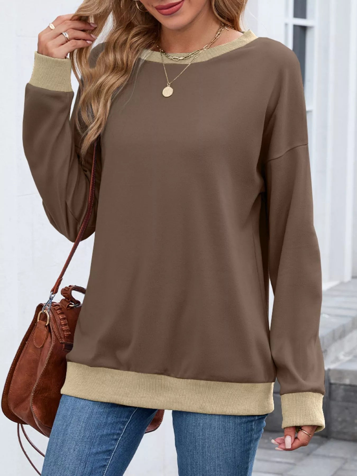 Contrast Trim Long Sleeve Sweatshirt Trendsi