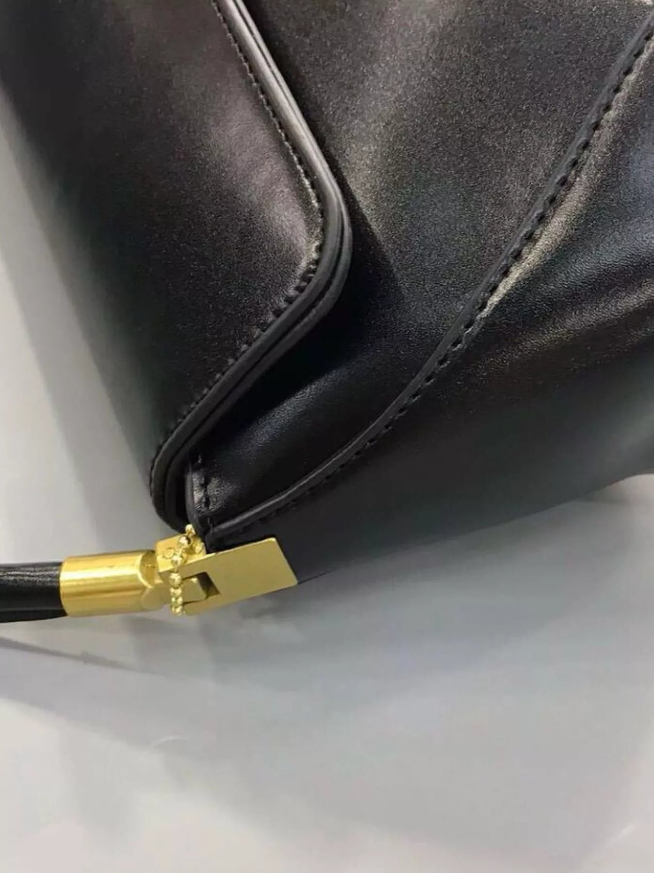 Leather Shoulder Bag with Golden Clasp nicholesgifts