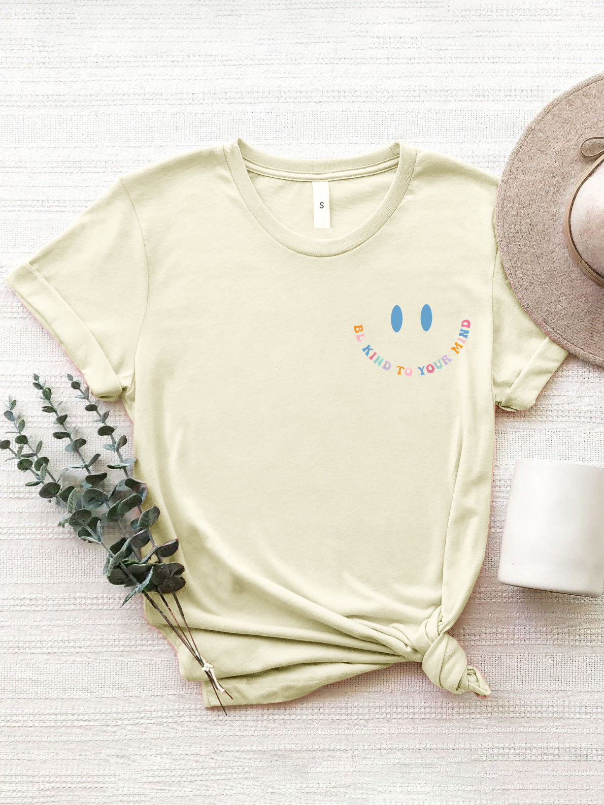 Women Letter Graphic Round Neck Short Sleeve T-Shirt