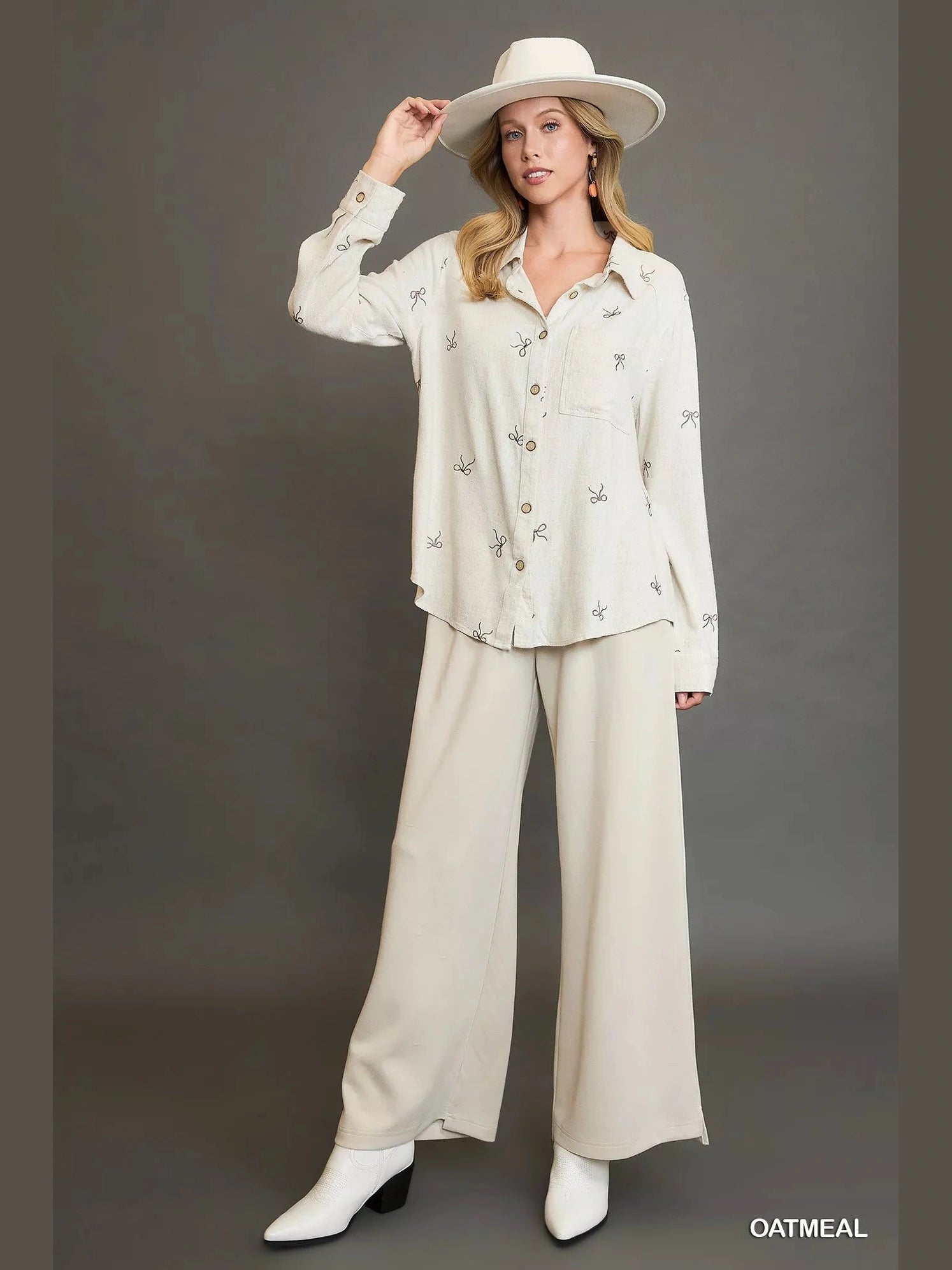 Women Umgee Linen Blend Long Sleeve Fitted Shirt with Ribbon Embroidery Details NicholesGifts