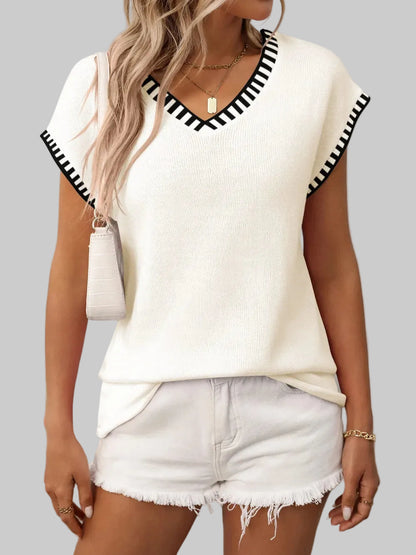 Women Contrast Trim V-Neck Short Sleeve Knit Top nicholesgifts