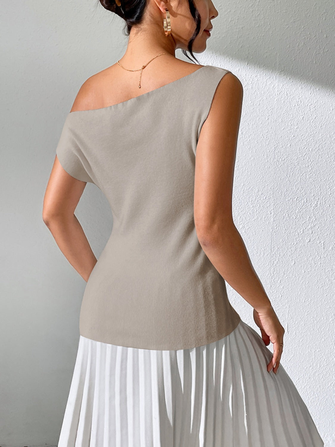 Single Shoulder Short Sleeve Knit Top nicholesgifts