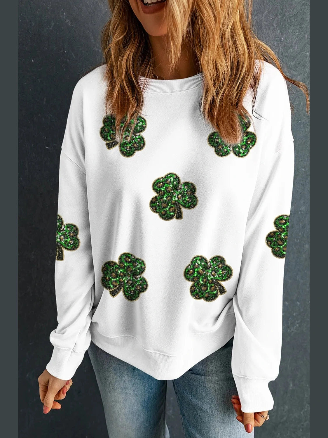 Sequin Lucky Clover Long Sleeve Sweatshirt Trendsi