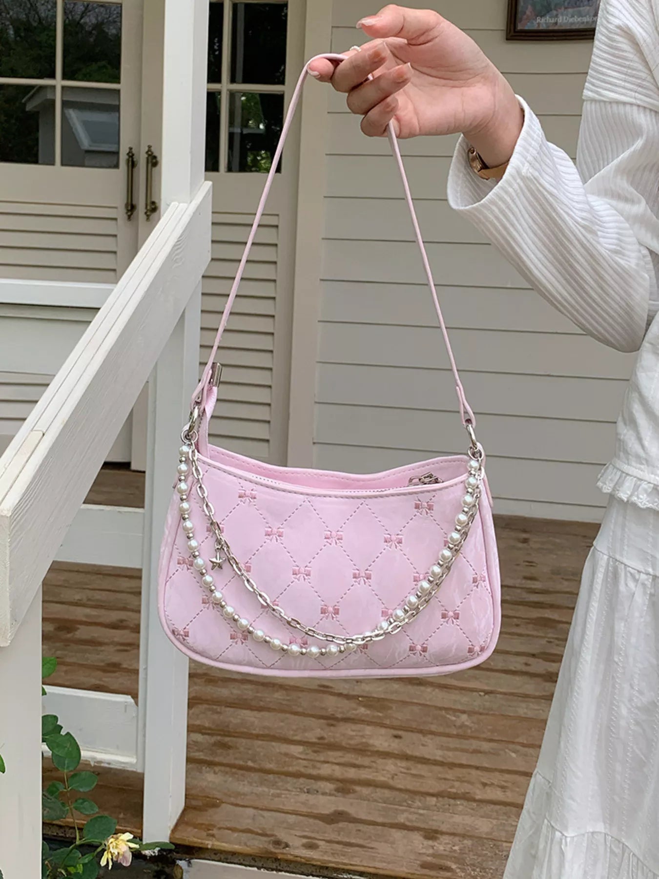 Pearl Chain Shoulder Bag nicholesgifts