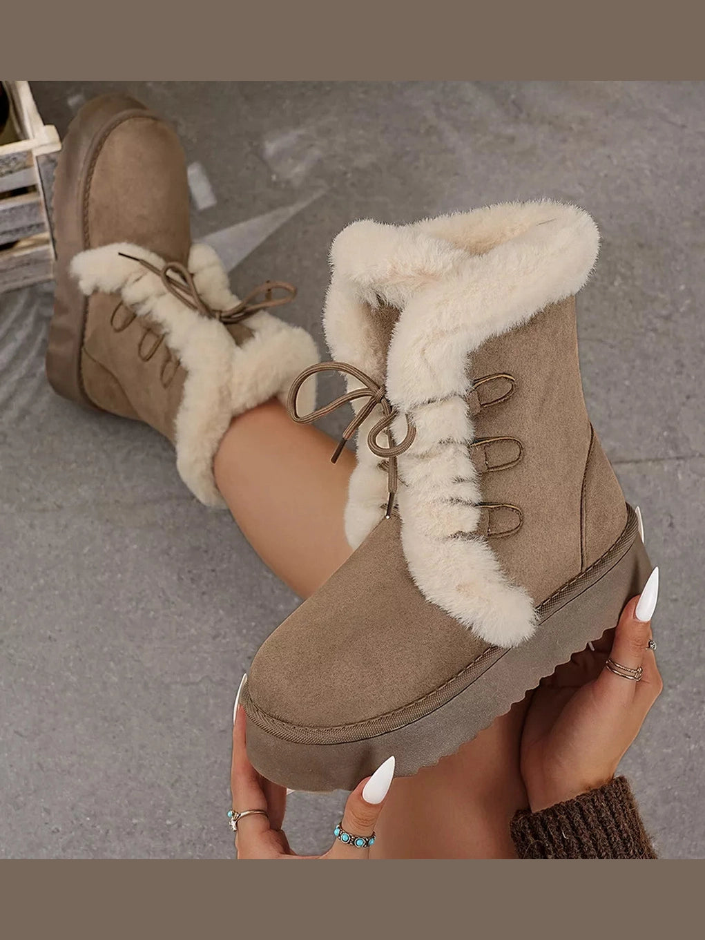 Round Toe Platform Boots Trendsi