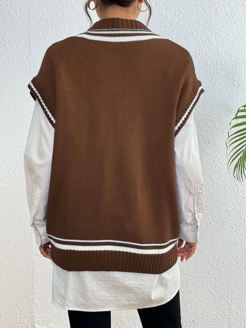 Contrast Trim V-Neck Sweater Vest nicholesgifts
