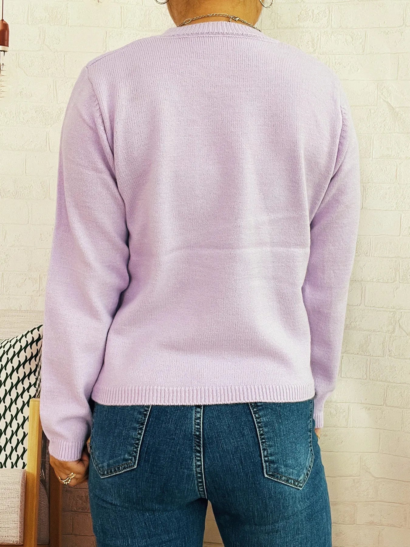 Flower Contrast Round Neck Sweater