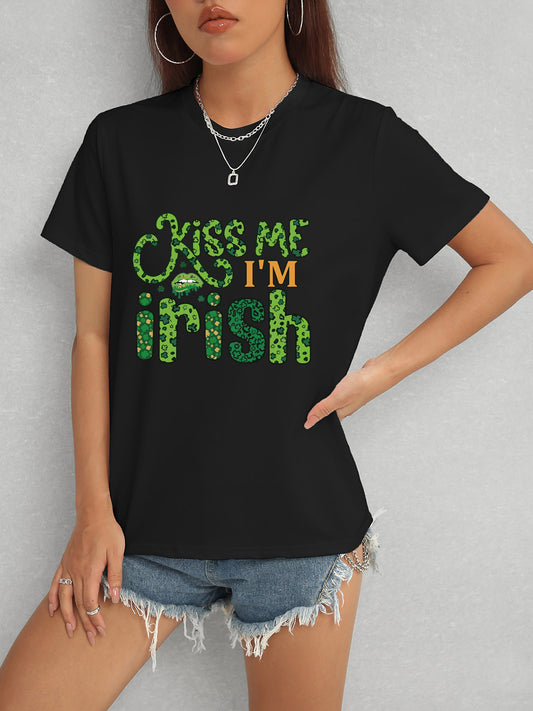 KISS ME I'M IRISH Round Neck T-Shirt nicholesgifts