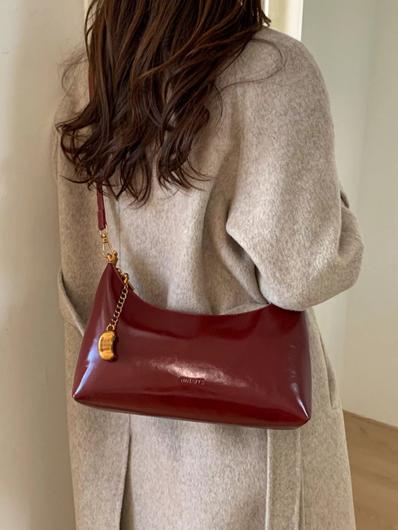 Chain Charm Leather Shoulder Bag nicholesgifts