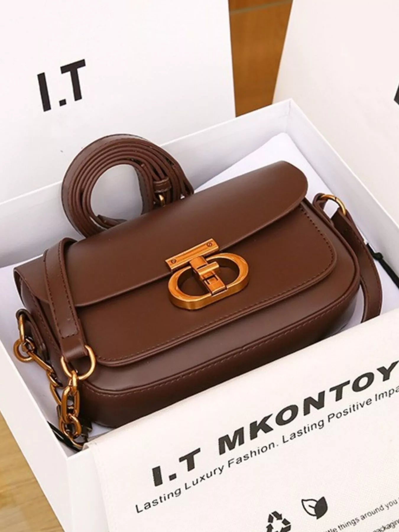 Leather Flap Shoulder Bag nicholesgifts