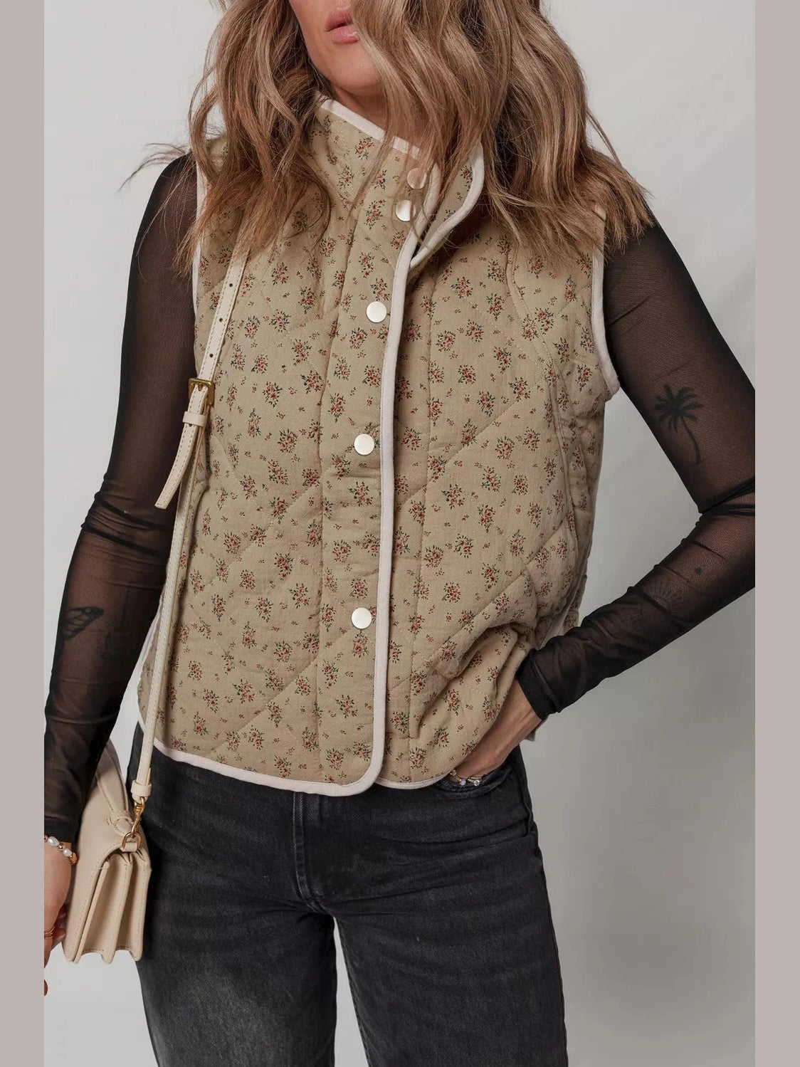 Floral Print Quilted Concealed Button Vest nicholesgifts