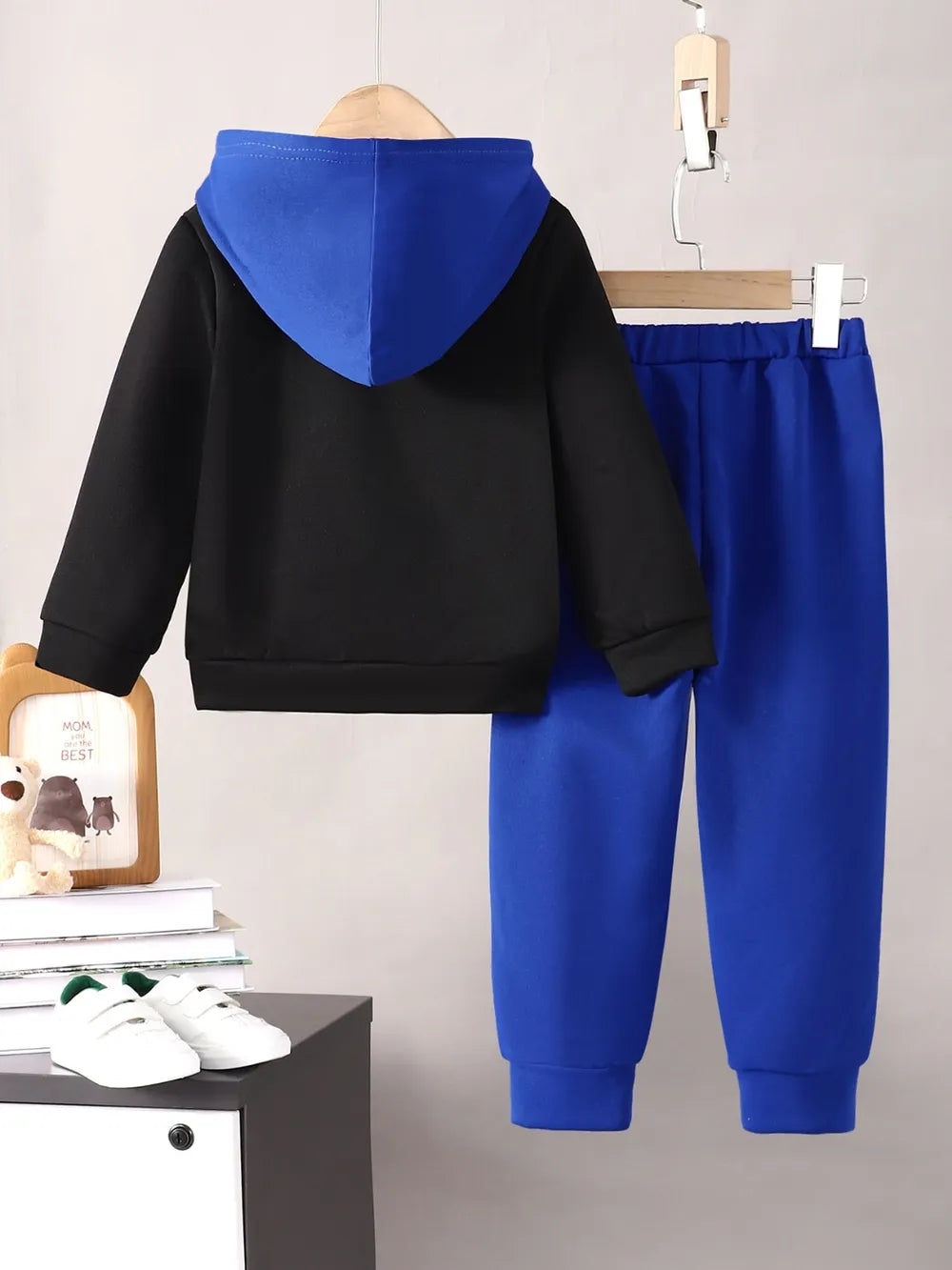 Children's Cartoon Graphic Hoodie and Pants Set NicholesGifts