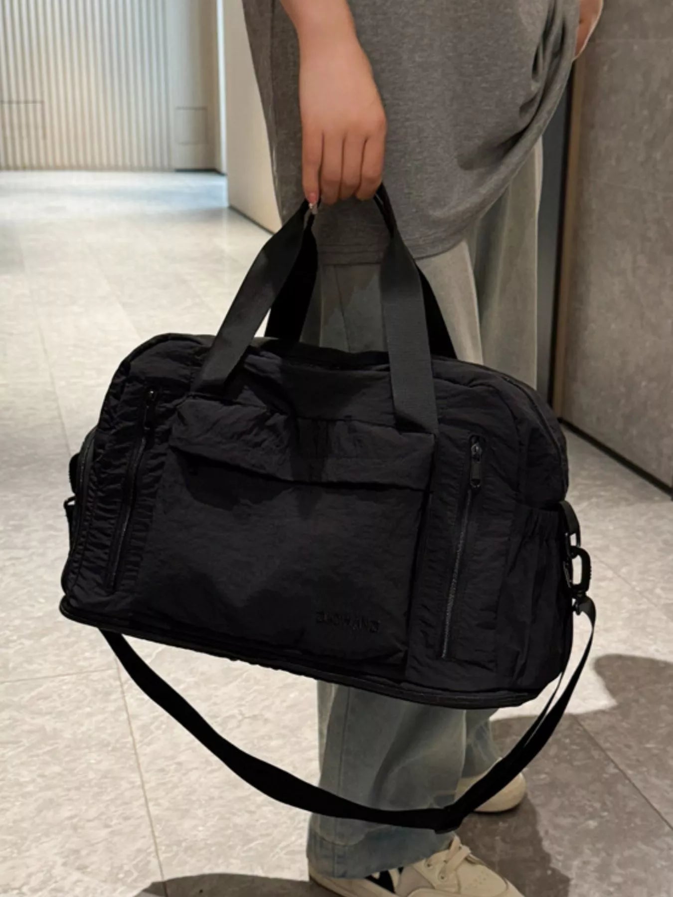 Lightweight Travel Bag with Shoulder Strap nicholesgifts