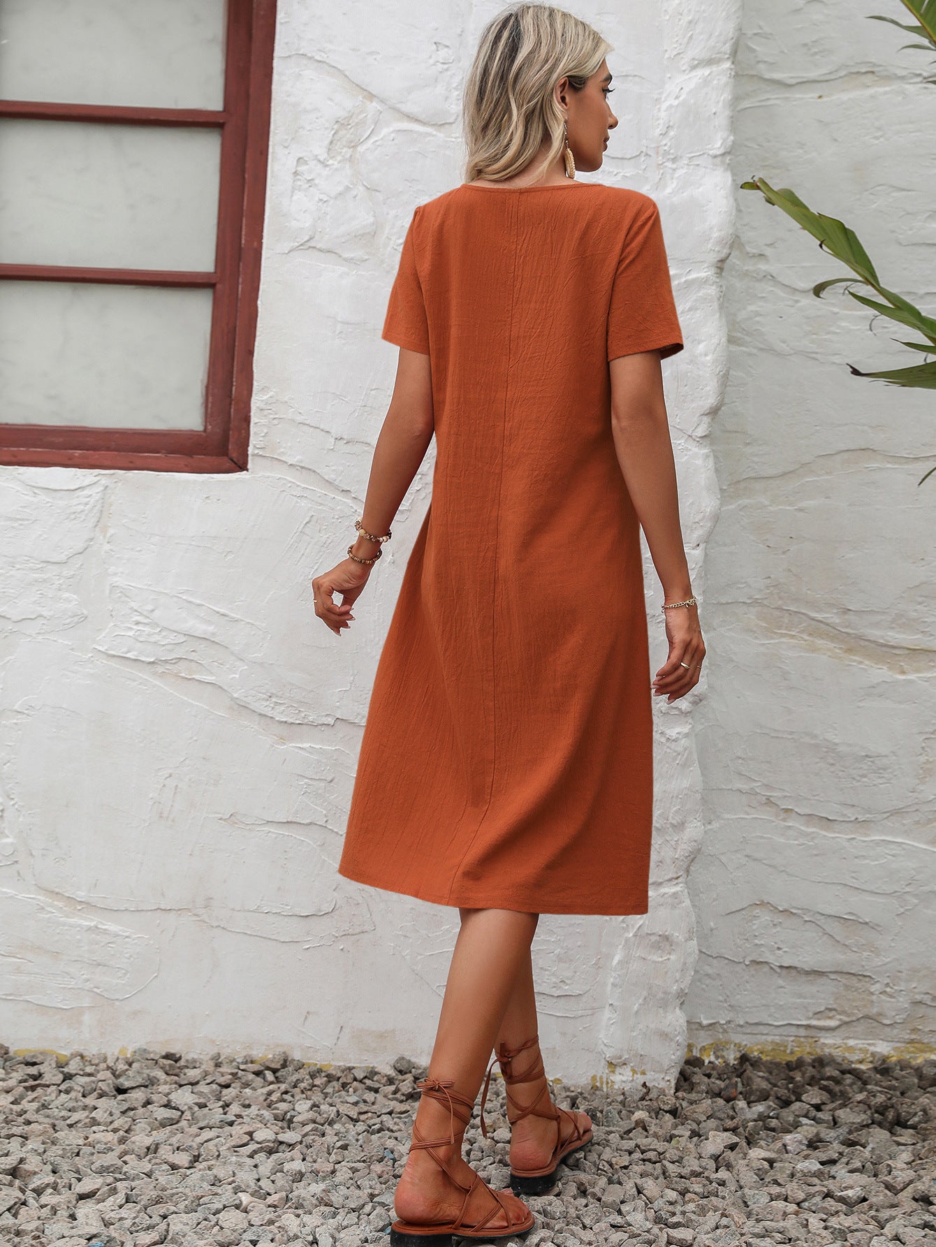 Ivy Lane Round Neck Short Sleeve Dress with Pockets Trendsi
