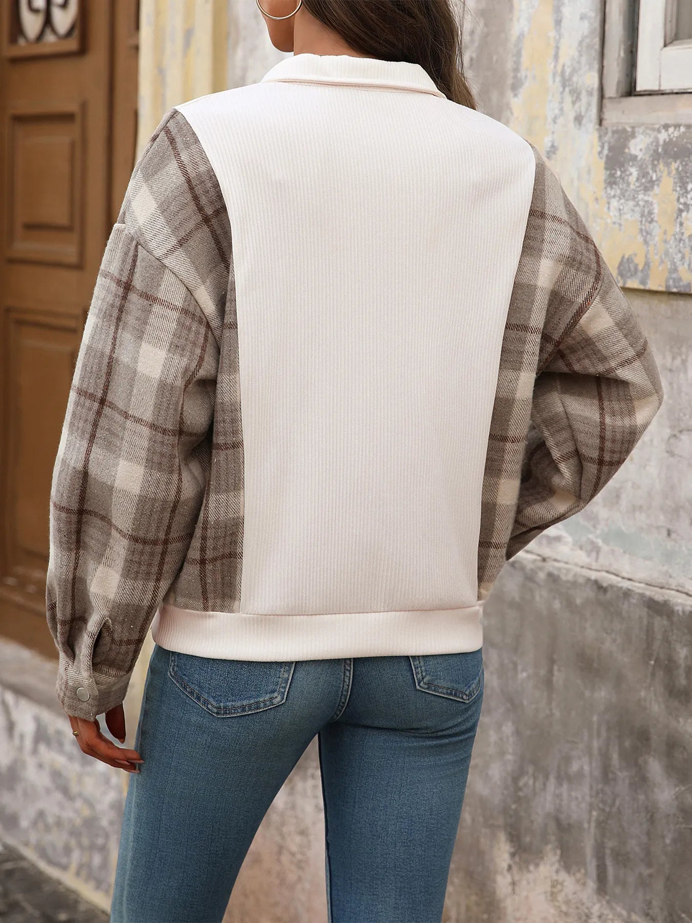 Snap Down Plaid Long Sleeve Sweatshirt