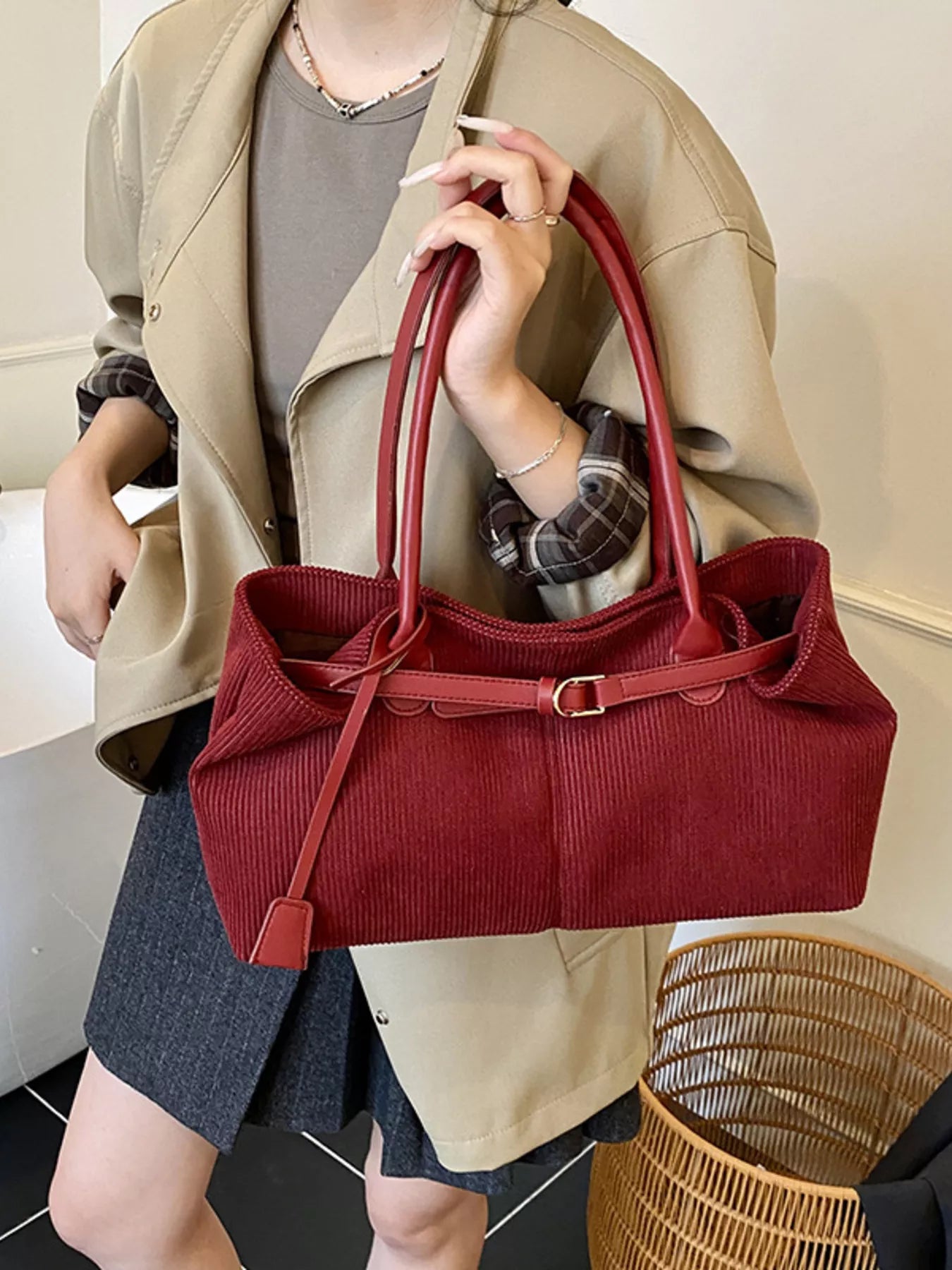 Buckle Decor Shoulder Bag nicholesgifts
