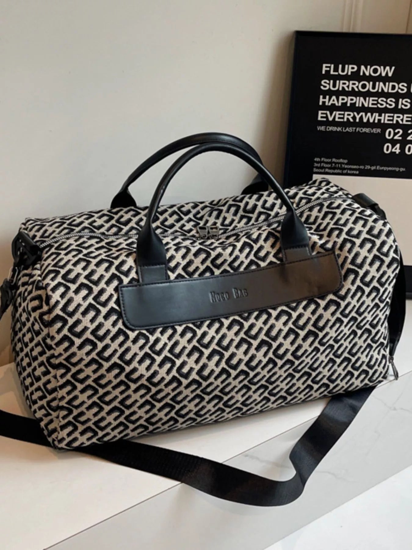 Geometric Pattern Travel Bag Trendsi