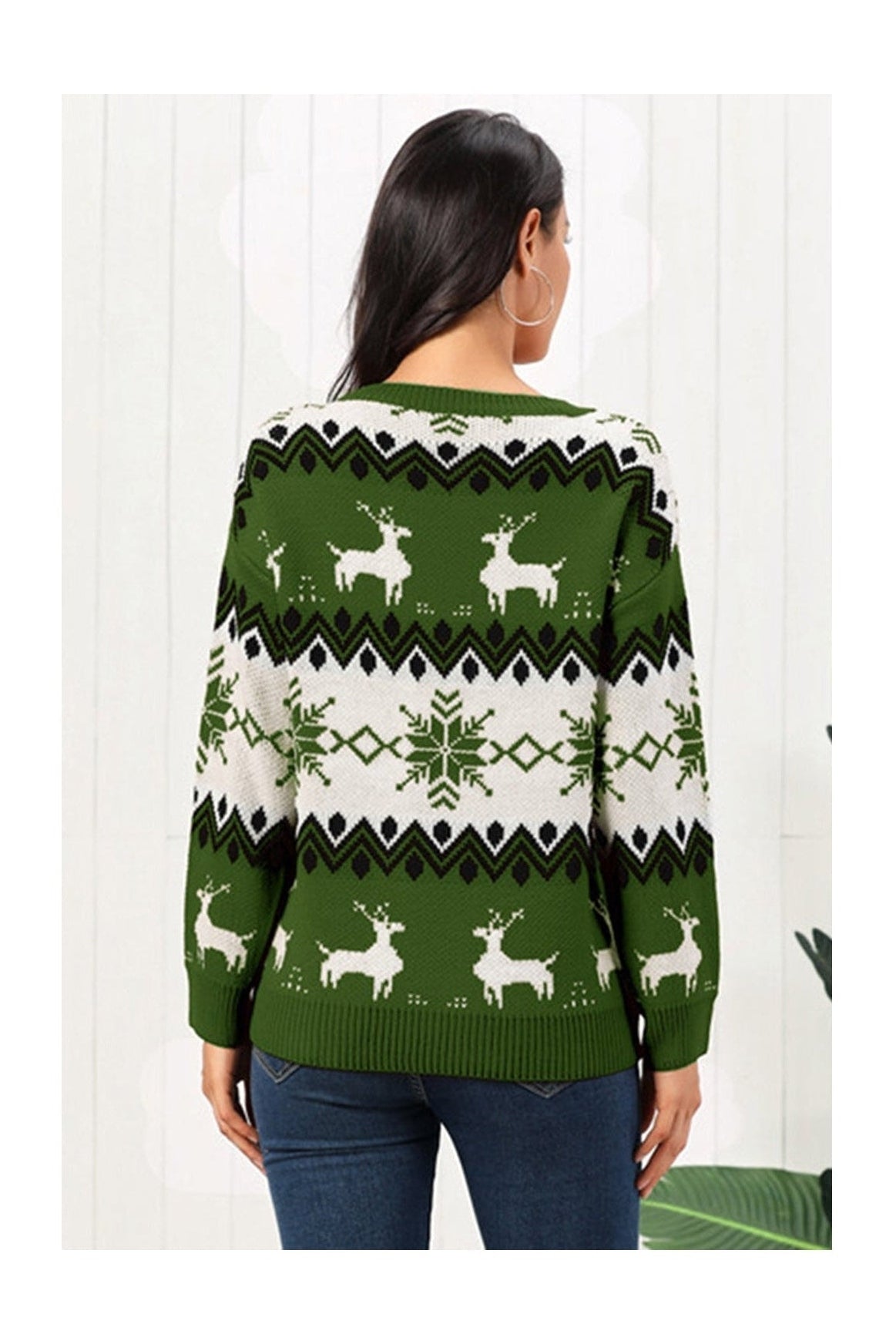 Reindeer Round Neck Sweater nicholesgifts