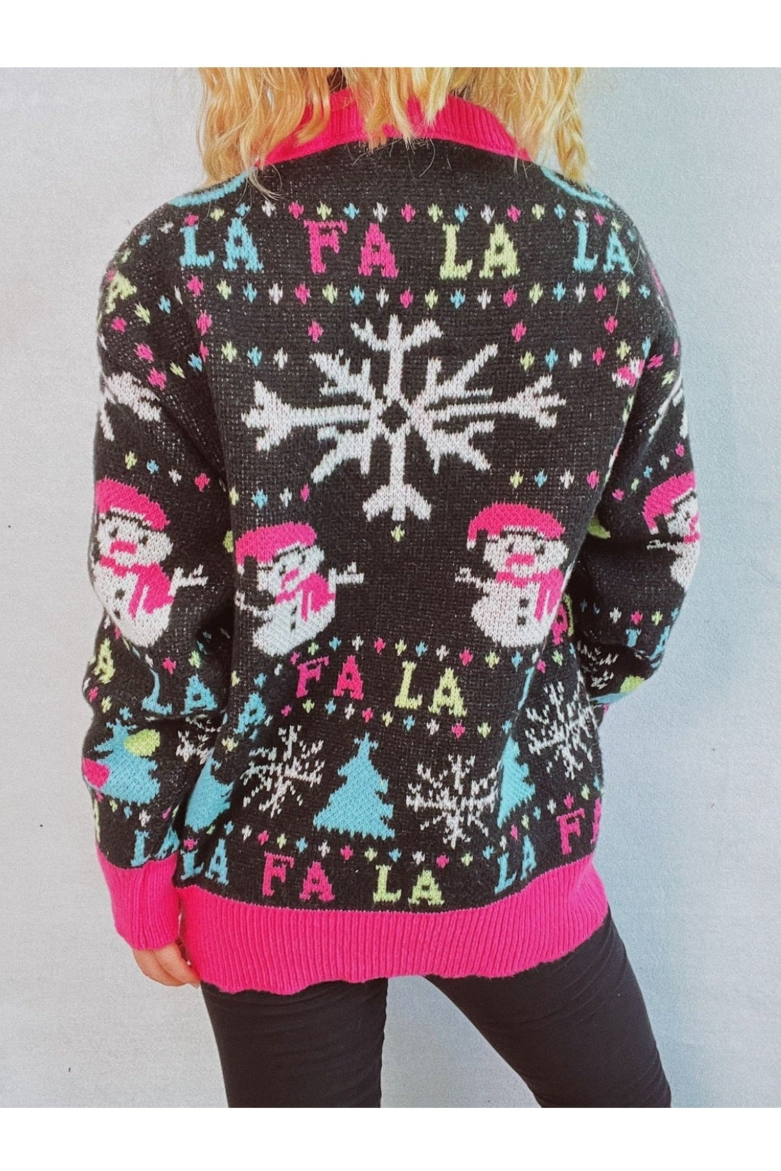 Snowman Contrast Trim Round Neck Sweater nicholesgifts