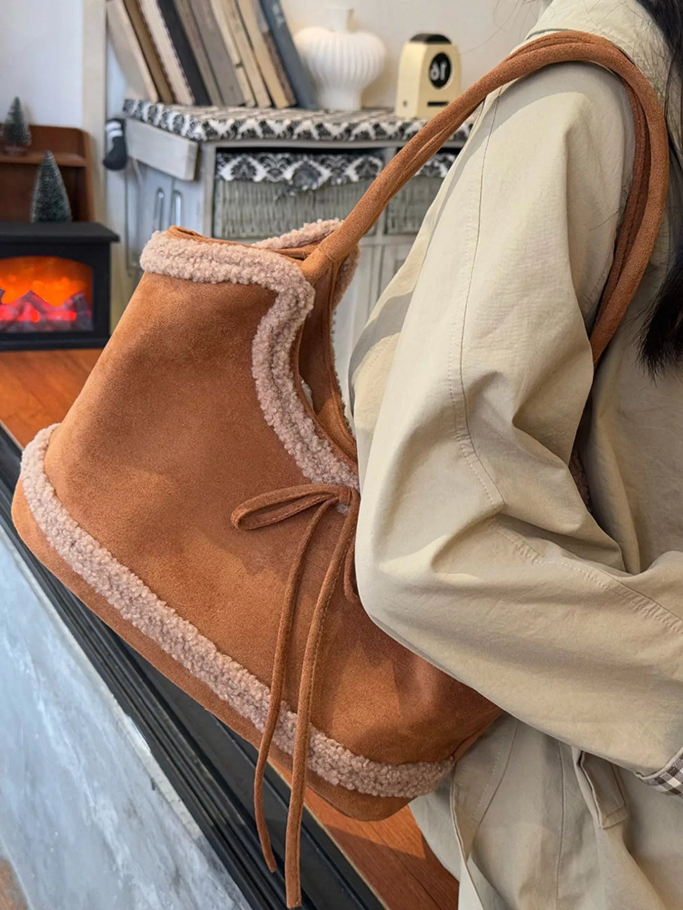 Plush Trim Shoulder Bag nicholesgifts