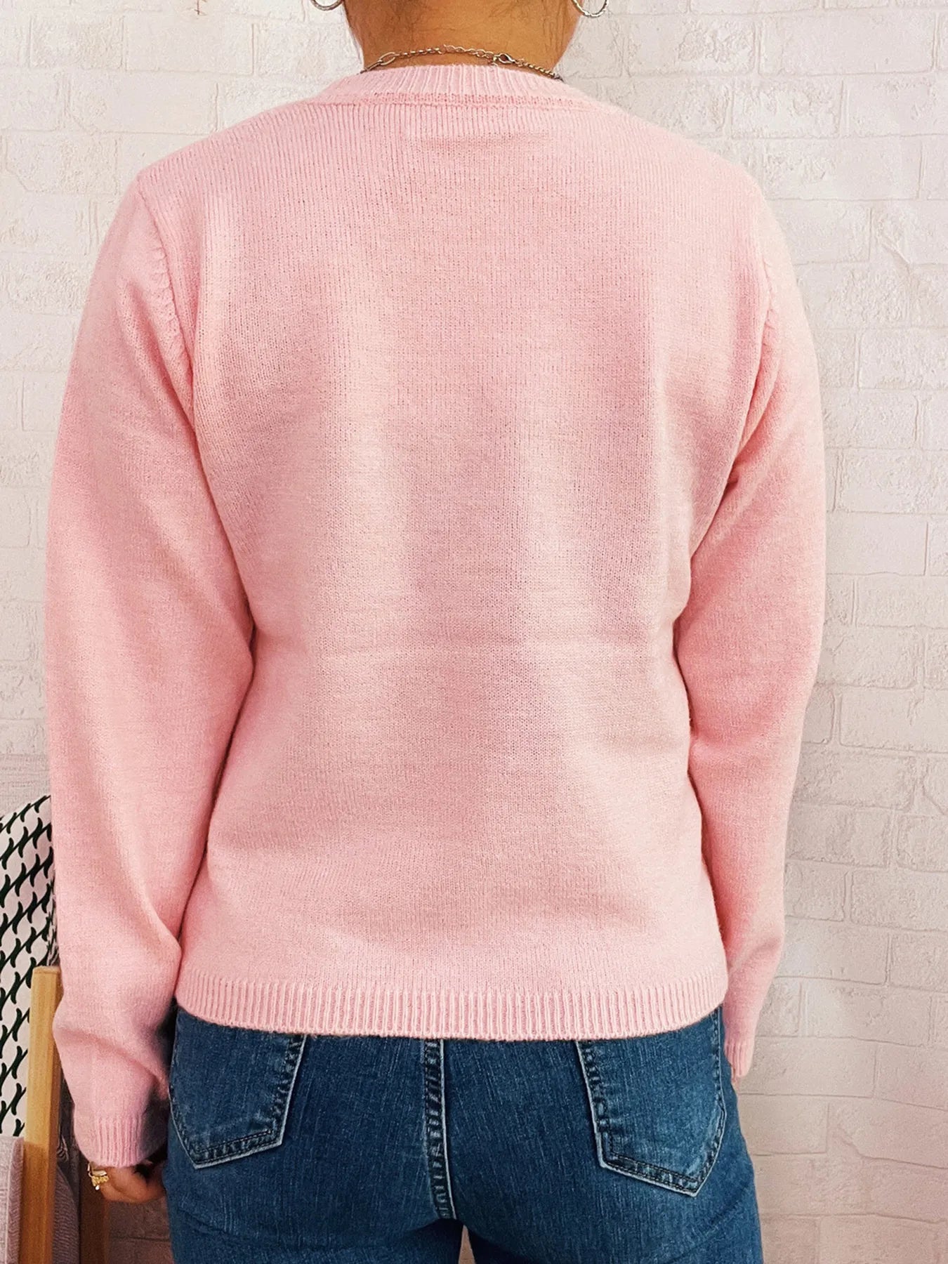 Flower Contrast Round Neck Sweater