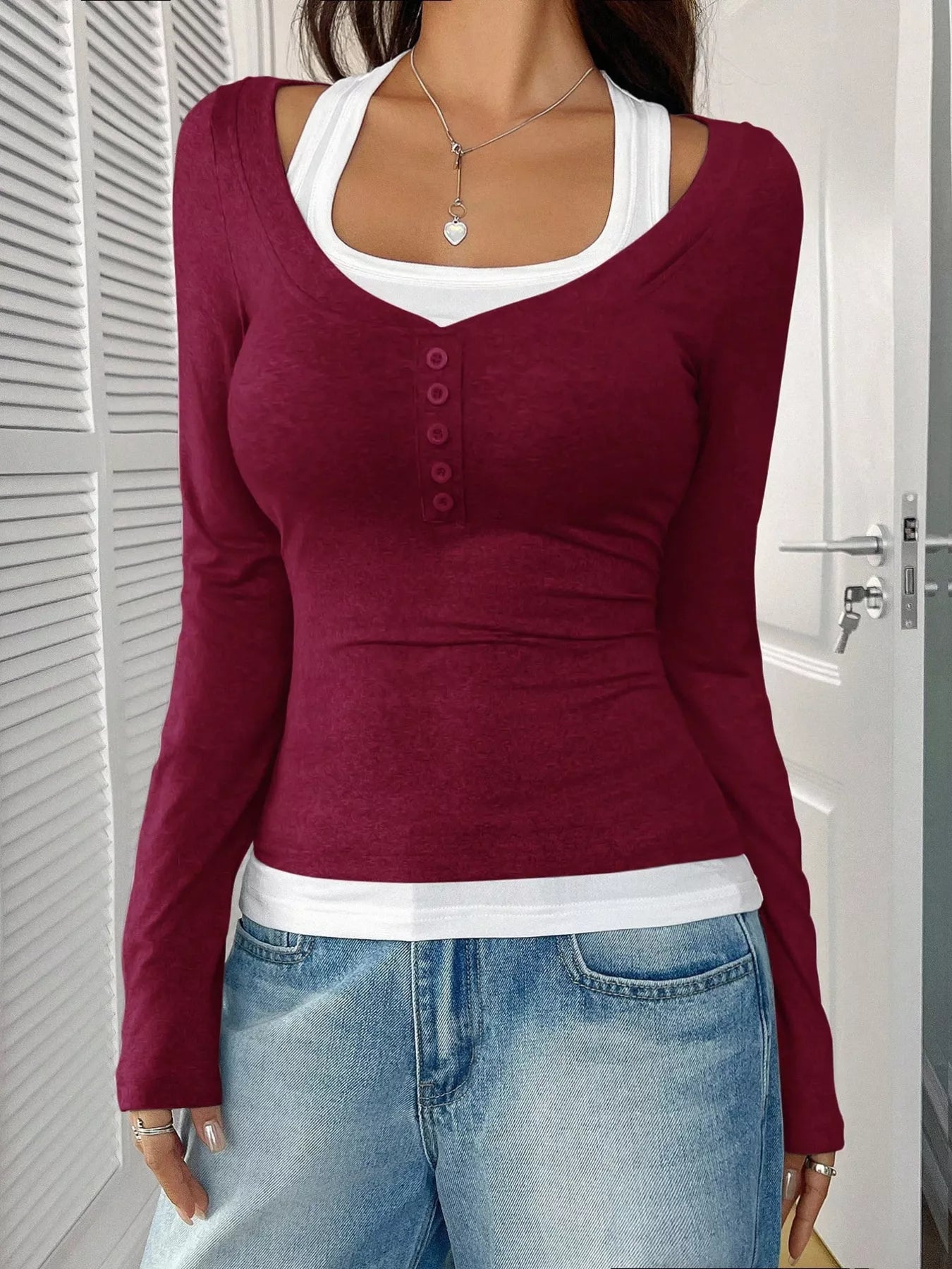 Scoop Neck Long Sleeve T-Shirt Trendsi