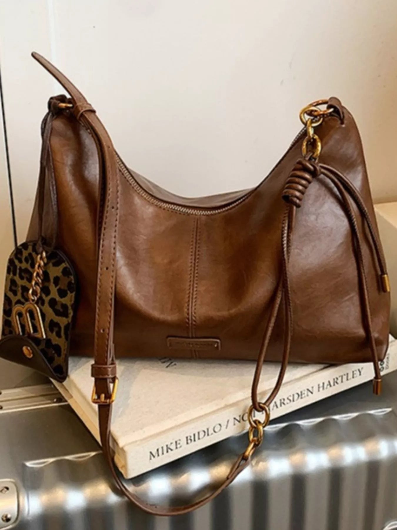 Leather Adjustable Strap Shoulder Bag nicholesgifts