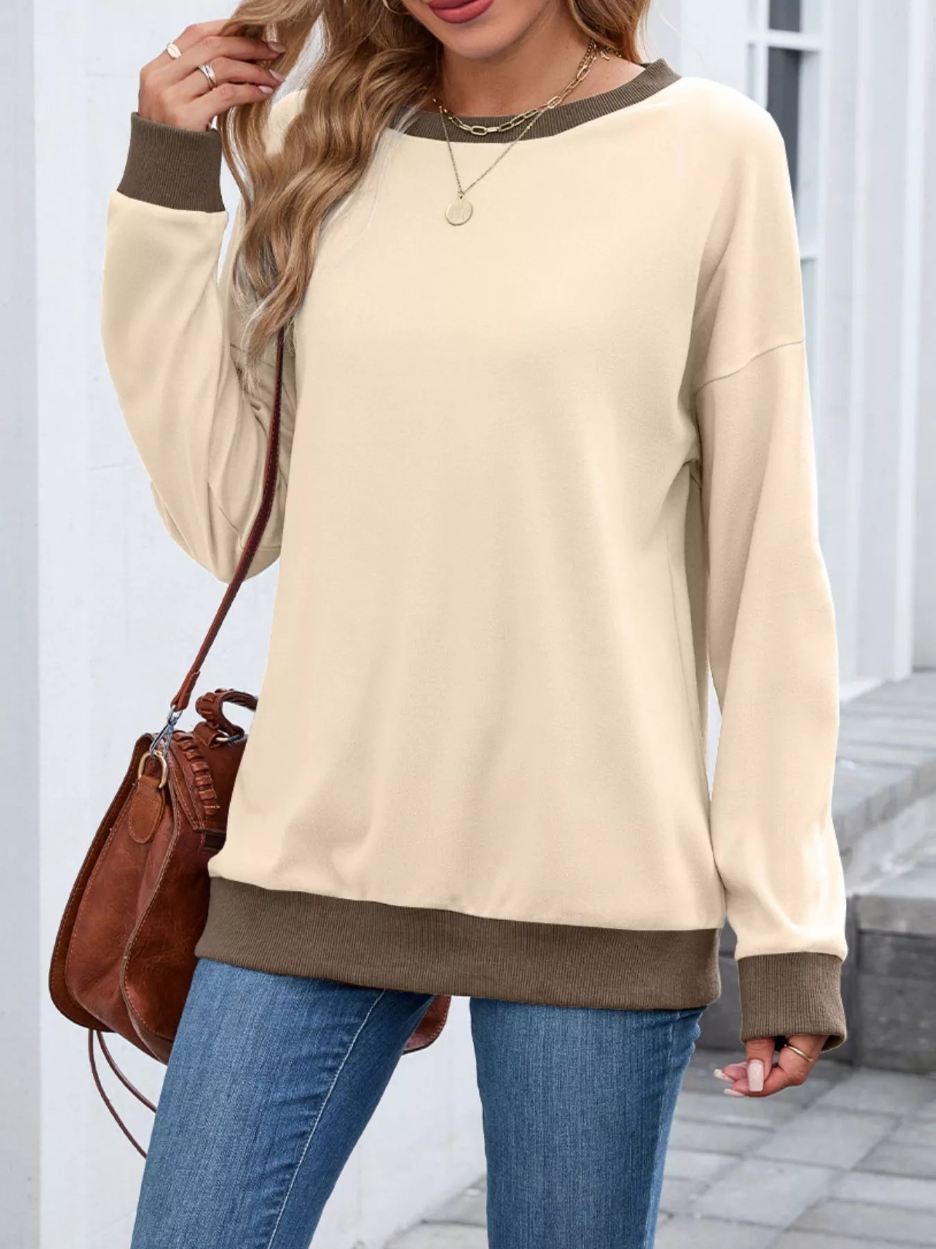 Contrast Trim Long Sleeve Sweatshirt Trendsi