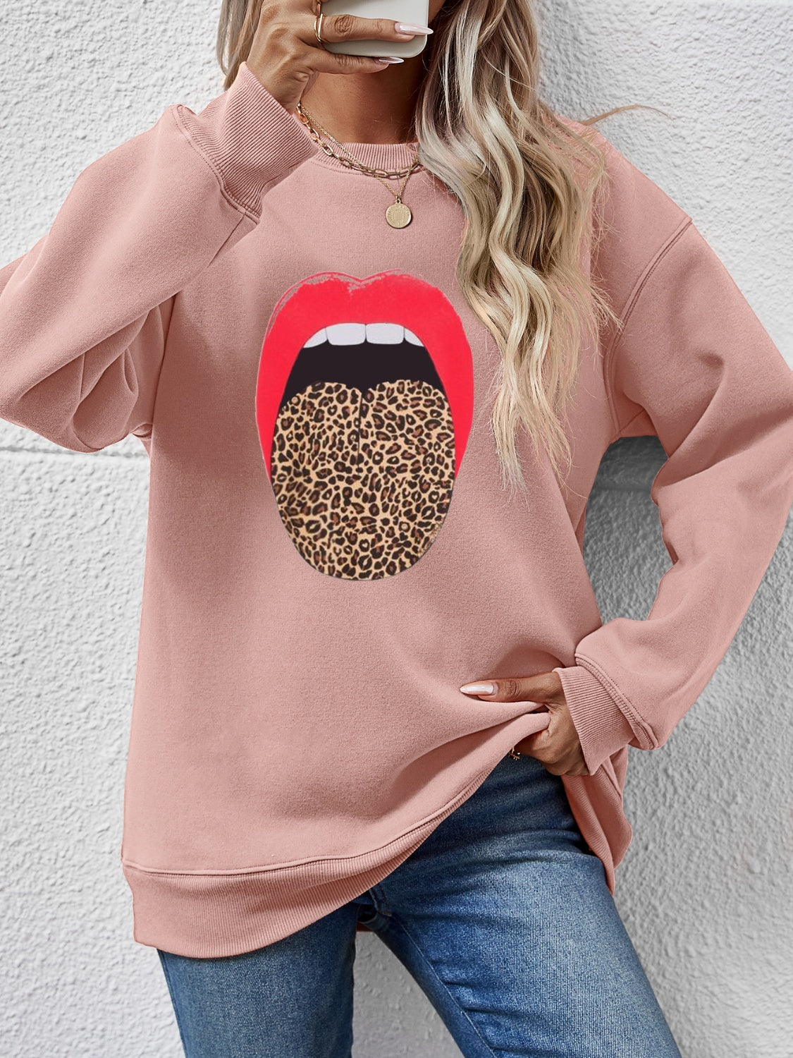 Leopard Lip Graphic Round Neck Sweatshirt nicholesgifts