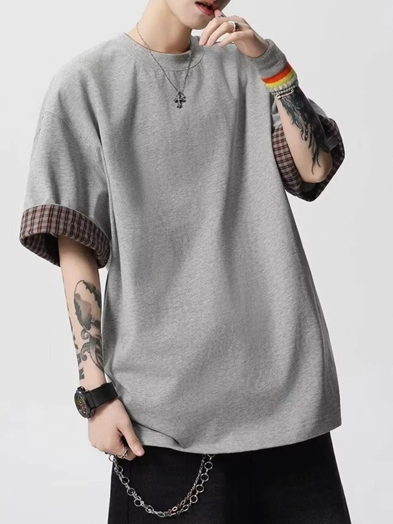 Men's Plaid Trim Round Neck Short Sleeve T-Shirt Trendsi