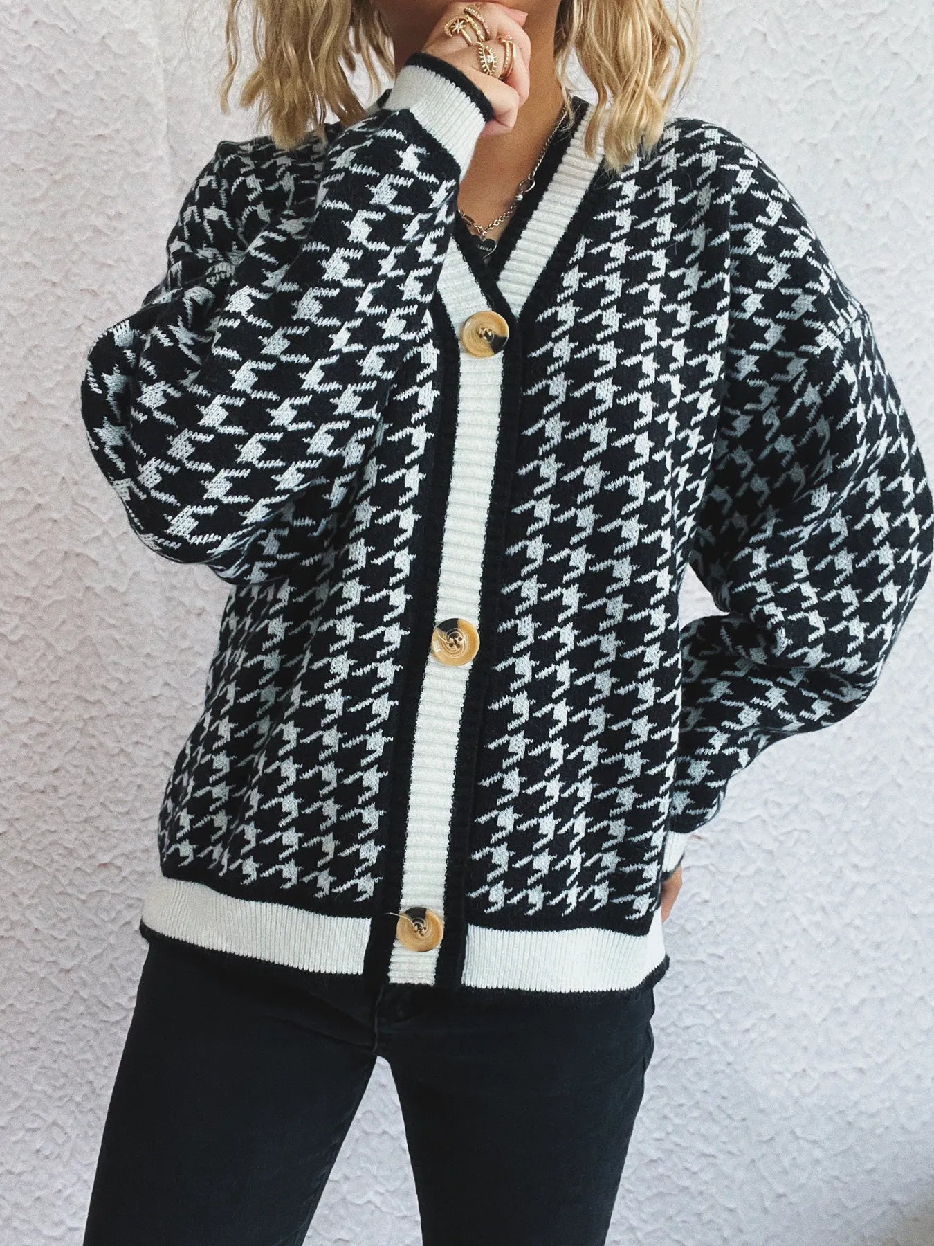 Houndstooth Pattern V-Neck Button-Up Cardigan