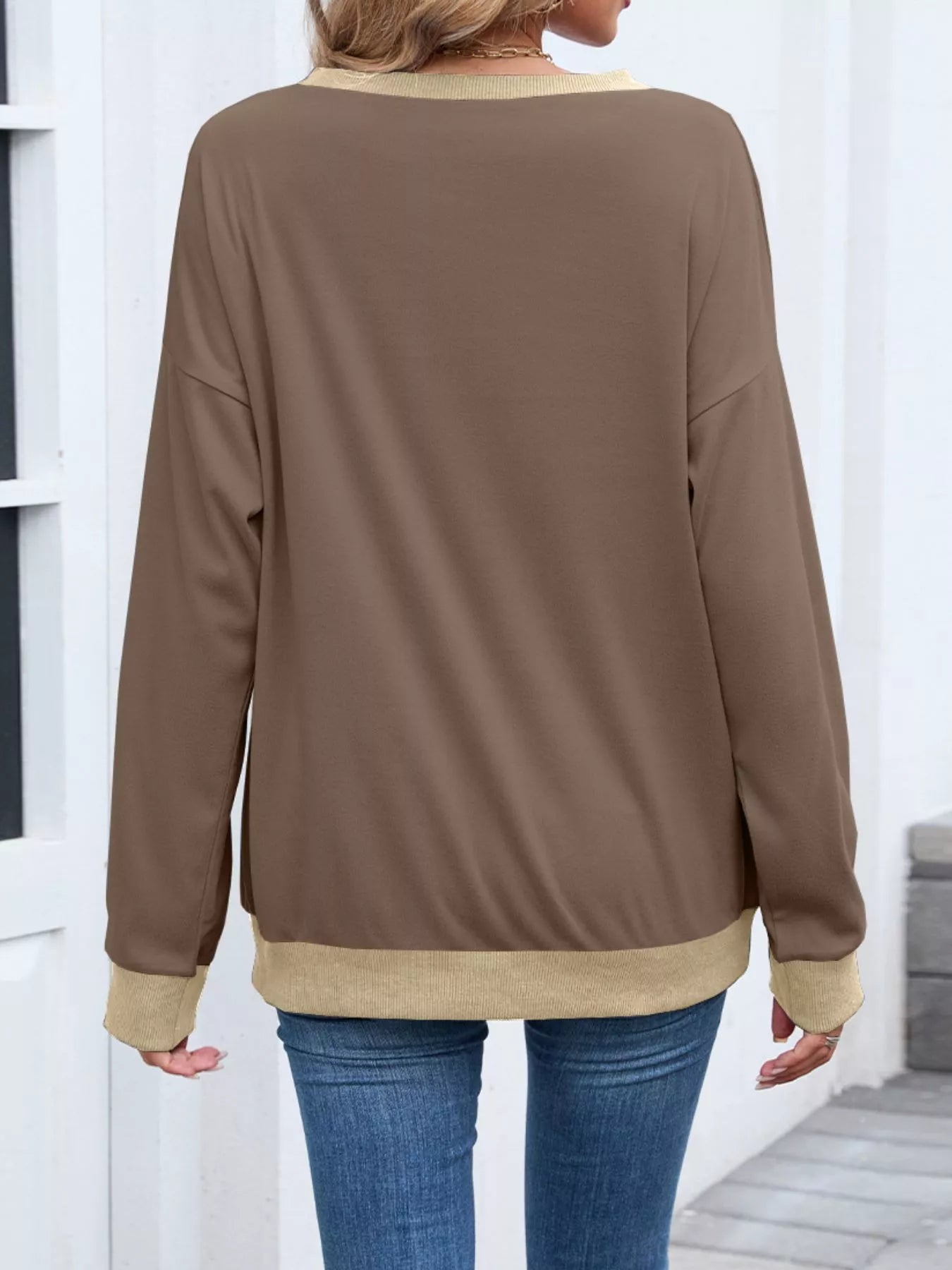 Contrast Trim Long Sleeve Sweatshirt Trendsi