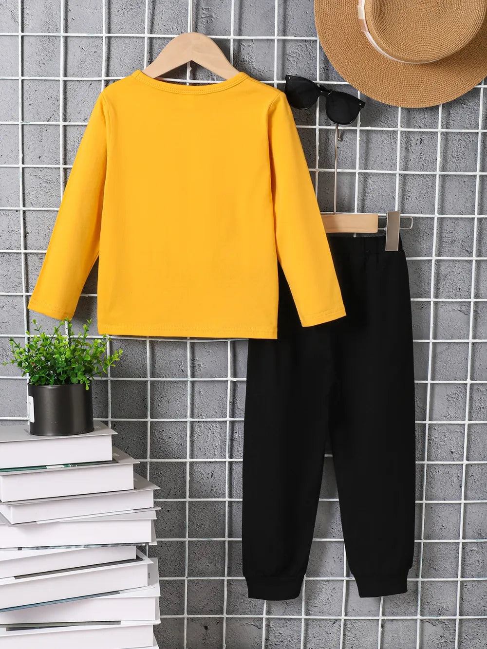 Kids Graphic Round Neck Long Sleeve Top and Pants Set NicholesGifts