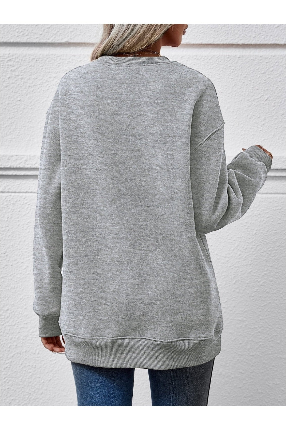 MERRY CHRISTMAS Graphic Sweatshirt nicholesgifts