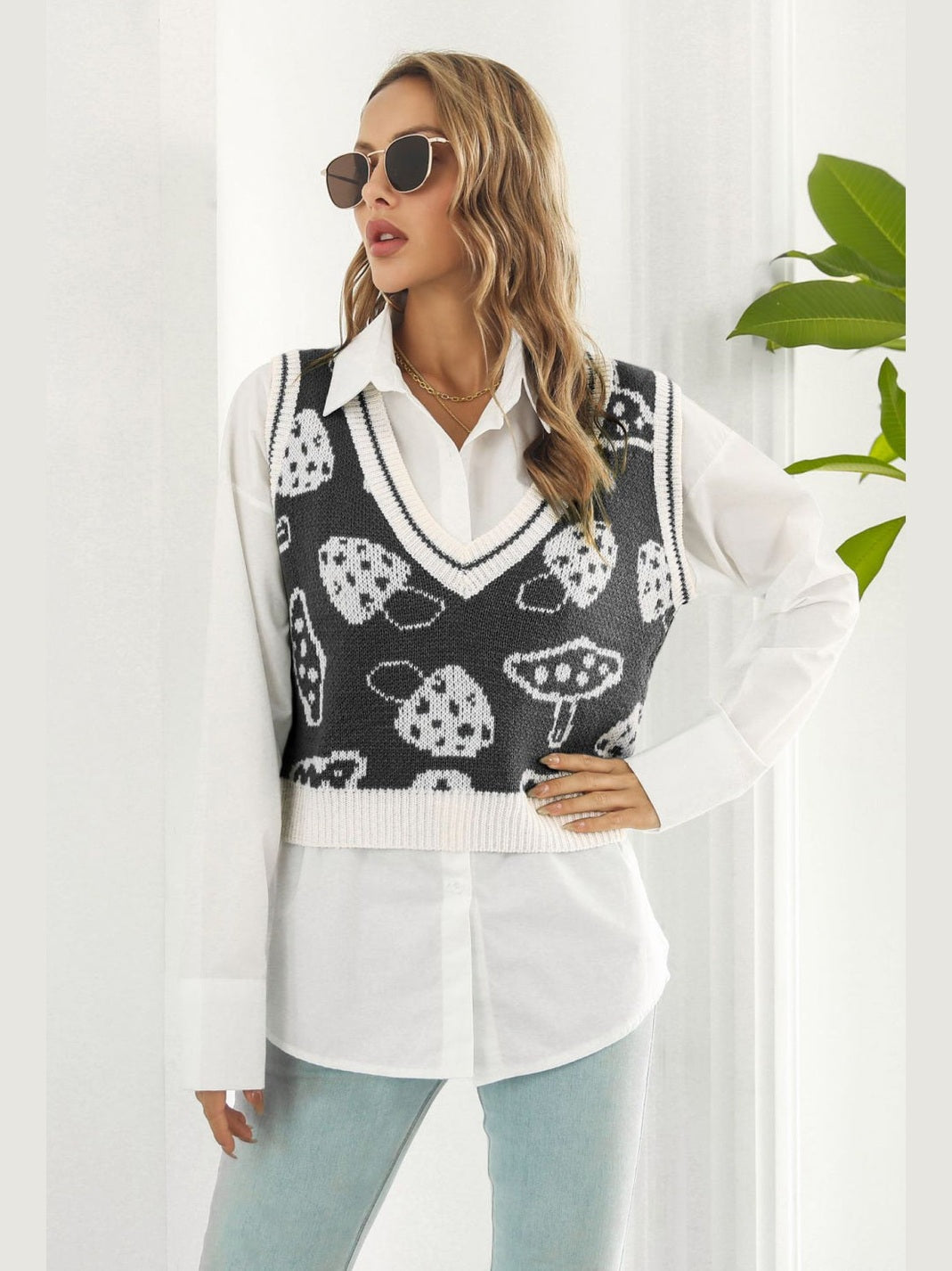 Printed Plunge Neck Sweater Vest nicholesgifts